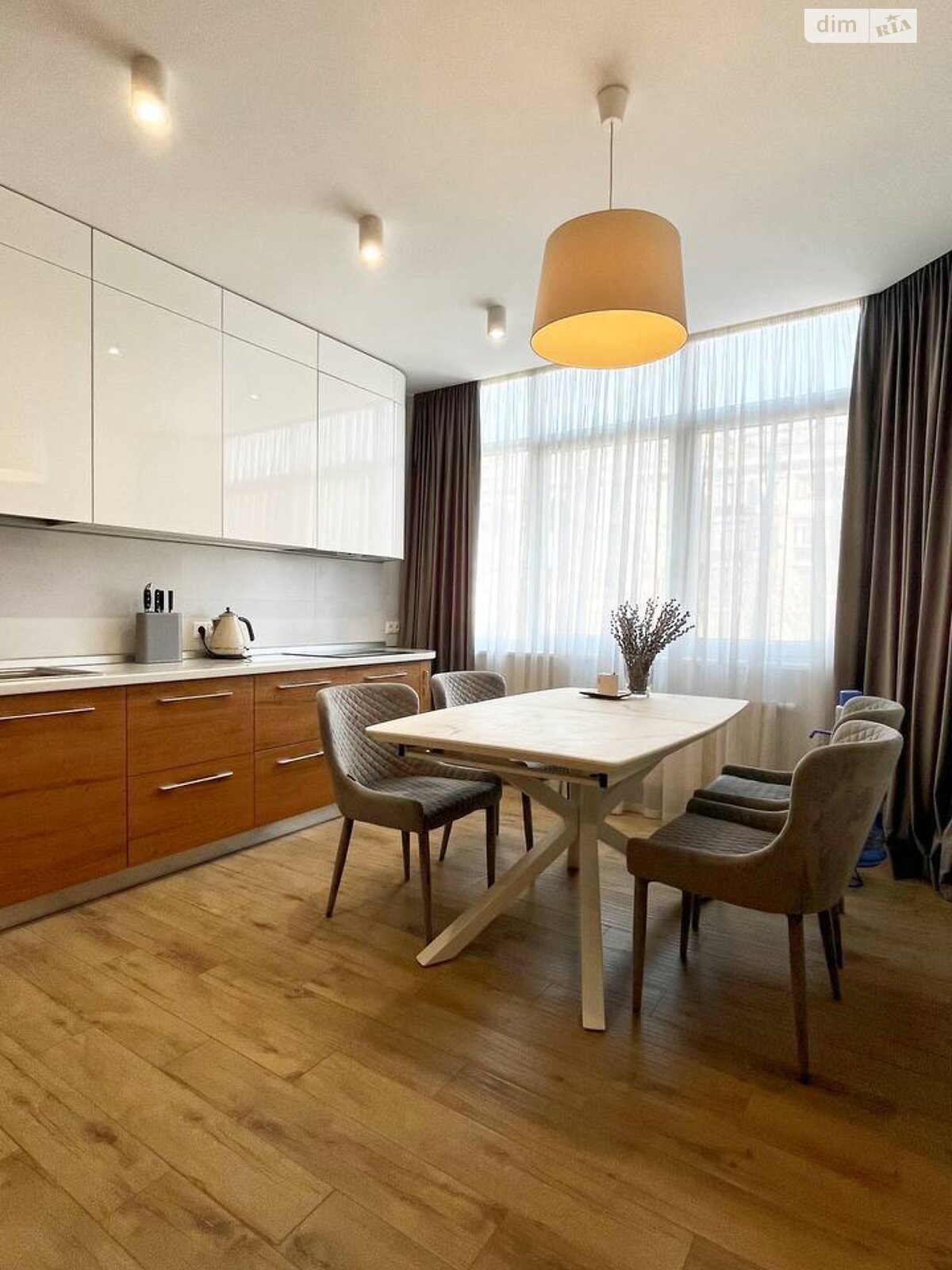 двухкомнатная квартира в Киеве, район Галаганы, на просп. Берестейский 71А в аренду на долгий срок помесячно фото 1