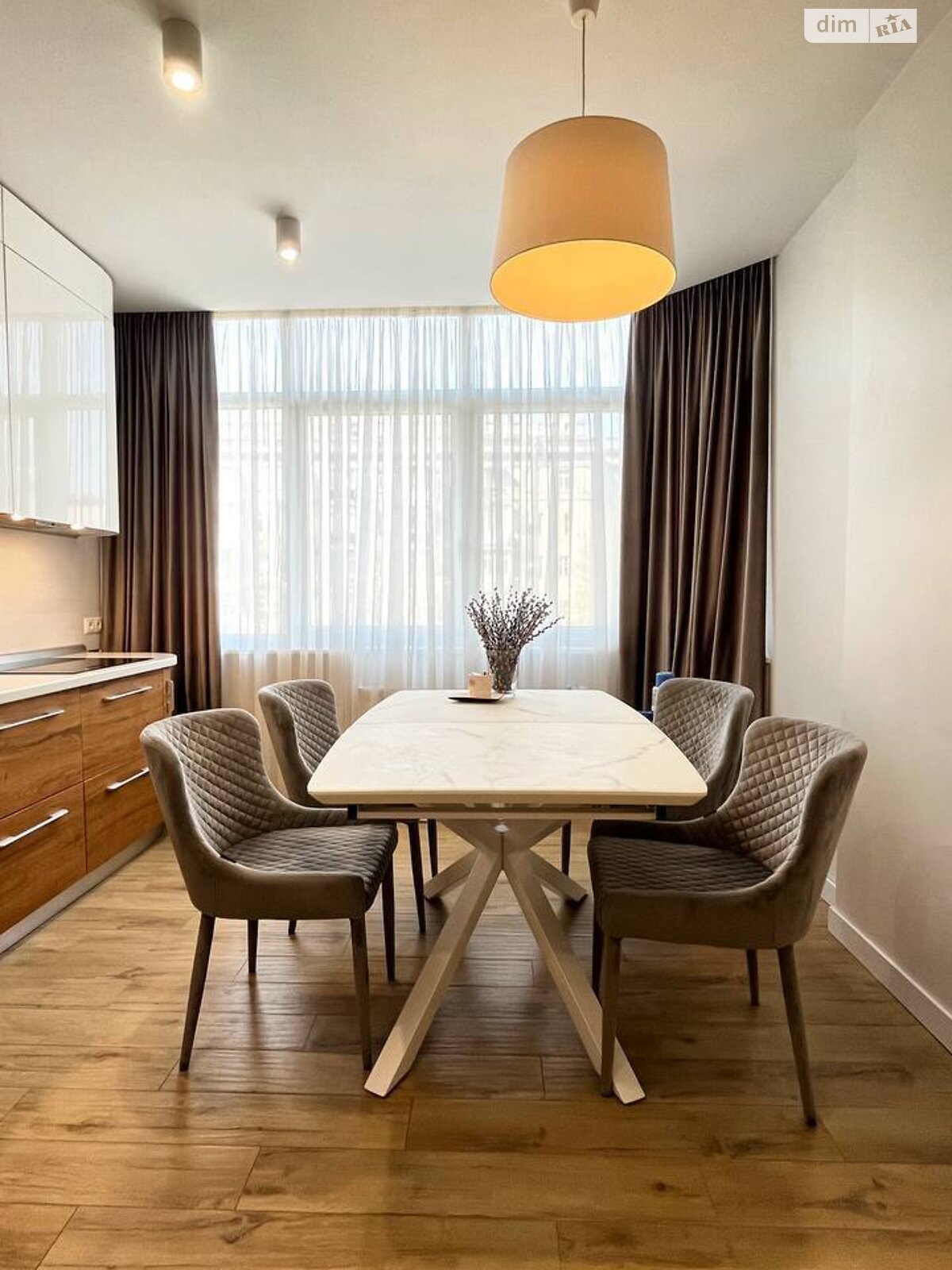 двухкомнатная квартира в Киеве, район Галаганы, на просп. Берестейский 71А в аренду на долгий срок помесячно фото 1