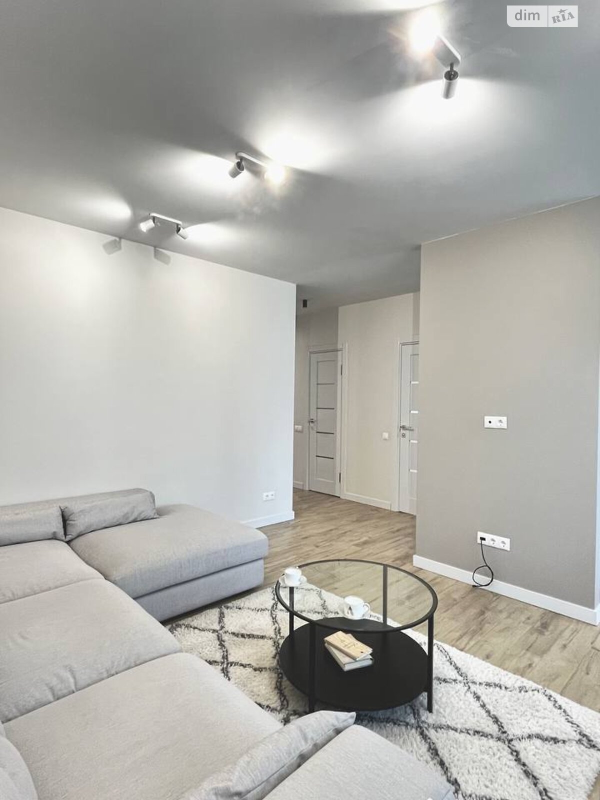 двухкомнатная квартира в Киеве, район Галаганы, на просп. Берестейский 71А в аренду на долгий срок помесячно фото 1