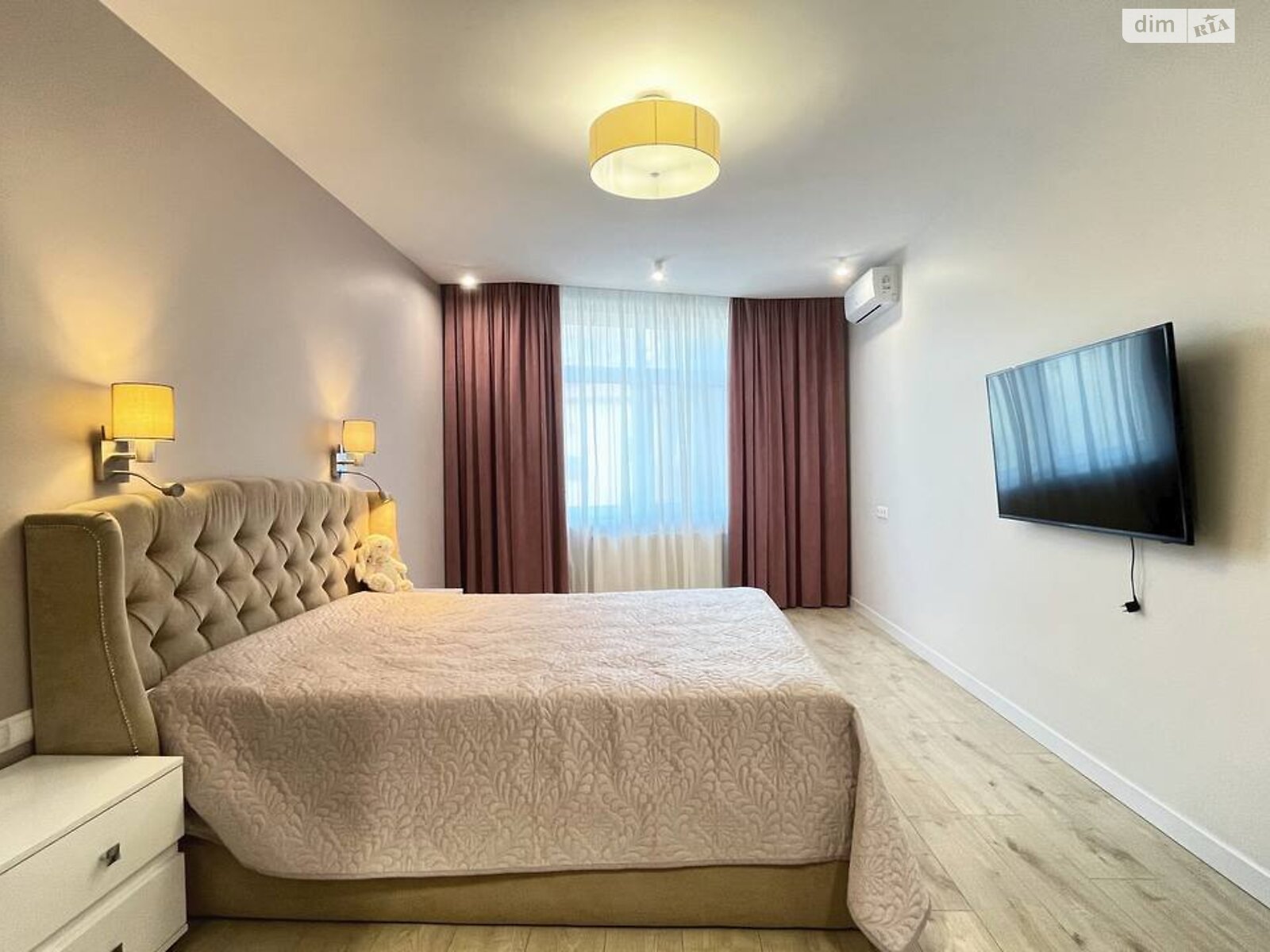 двухкомнатная квартира в Киеве, район Галаганы, на просп. Берестейский 71А в аренду на долгий срок помесячно фото 1