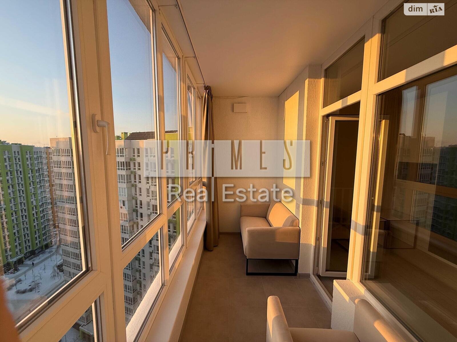 четырехкомнатная квартира в Киеве, район Галаганы, на просп. Берестейский 65А в аренду на долгий срок помесячно фото 1