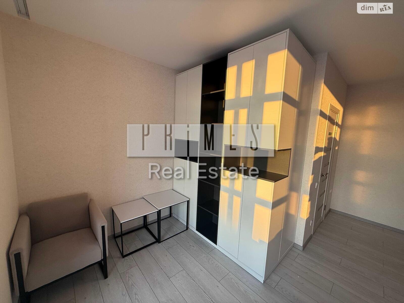 четырехкомнатная квартира в Киеве, район Галаганы, на просп. Берестейский 65А в аренду на долгий срок помесячно фото 1