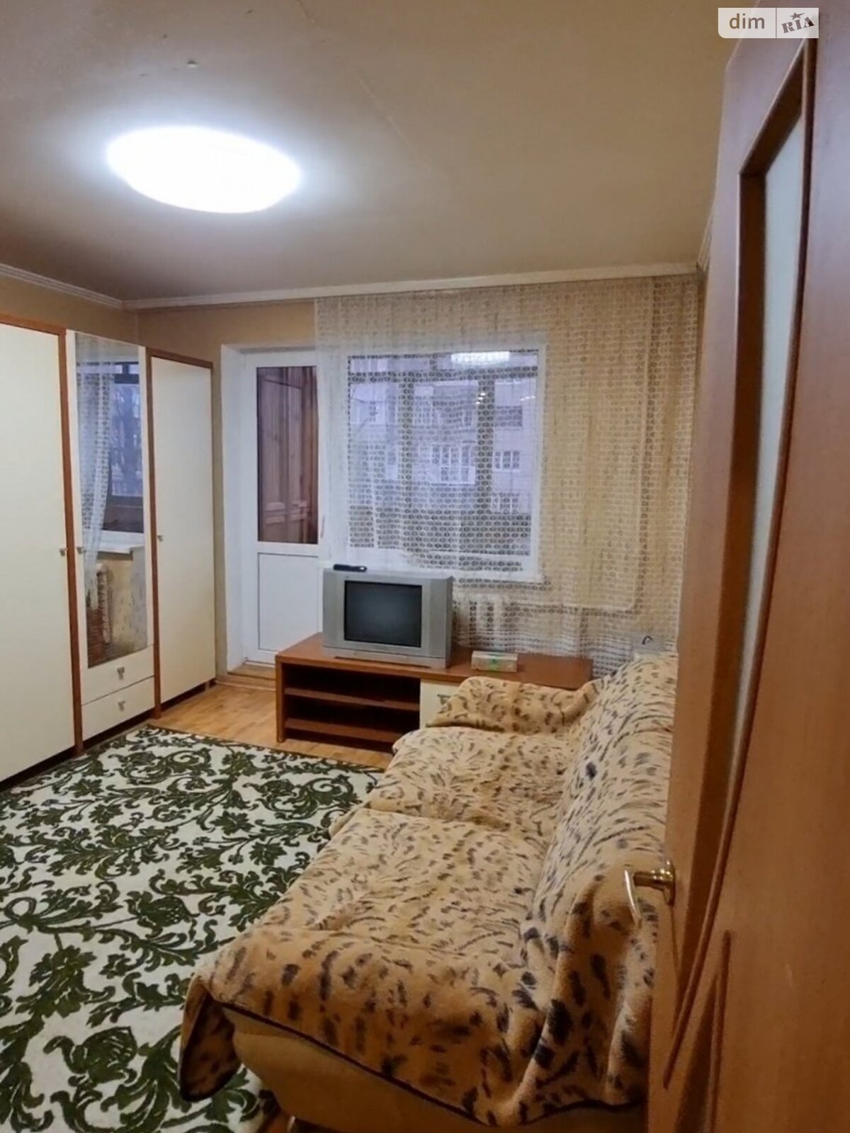 однокімнатна квартира в Києві, район Ґалаґани, на вул. Чистяківська 11 в довготривалу оренду помісячно фото 1 однокімнатна квартира в Києві, район Ґалаґани, на вул. Чистяківська 11 в довготривалу оренду помісячно фото 1