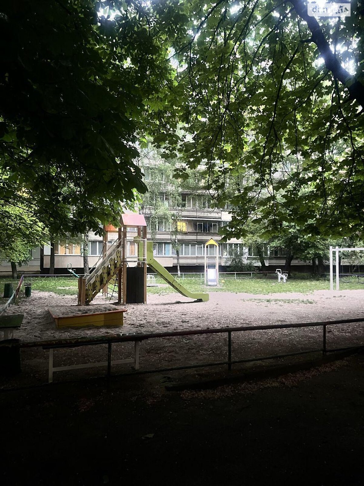 однокімнатна квартира в Києві, район Ґалаґани, на вул. Рене Декарта 6 в довготривалу оренду помісячно фото 1 однокімнатна квартира в Києві, район Ґалаґани, на вул. Рене Декарта 6 в довготривалу оренду помісячно фото 1
