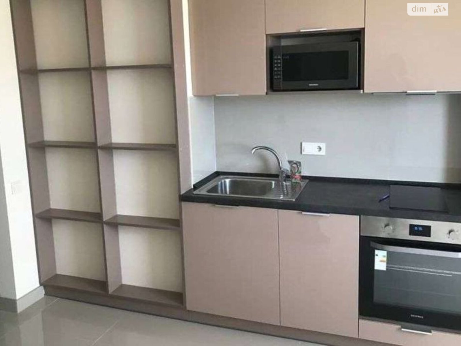 однокомнатная квартира в Киеве, на ул. Глубочицкая 13 в аренду на долгий срок помесячно фото 1