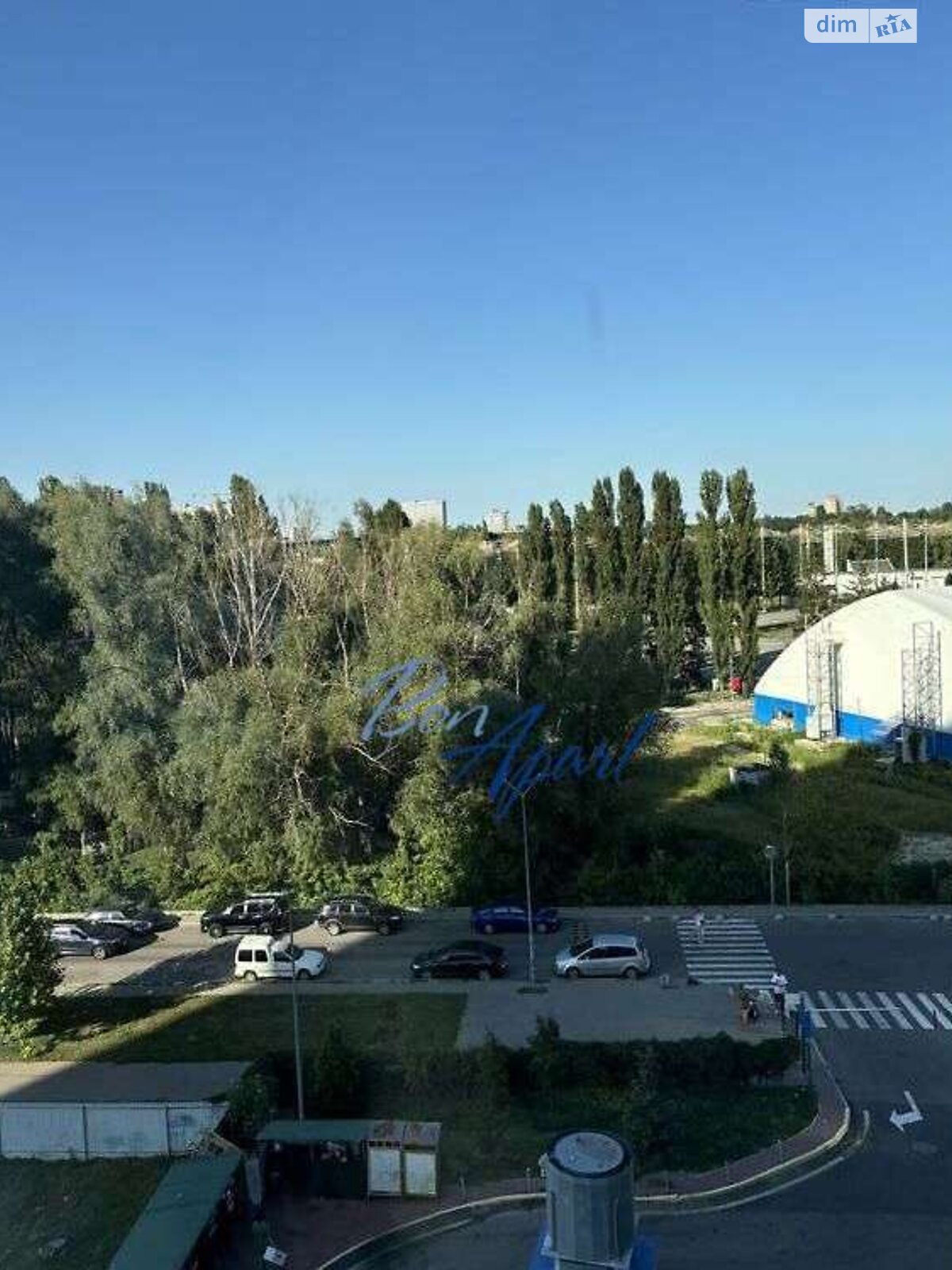 трехкомнатная квартира в Киеве, район Голосеев, на просп. Академика Глушкова 9В в аренду на долгий срок помесячно фото 1 трехкомнатная квартира в Киеве, район Голосеев, на просп. Академика Глушкова 9В в аренду на долгий срок помесячно фото 1