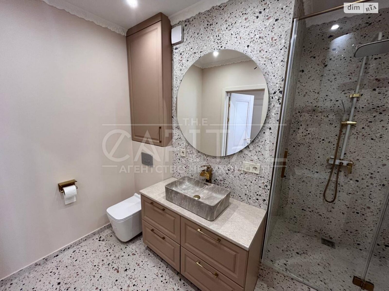 однокімнатна квартира в Києві, район Голосіїв, на просп. Голосіївський 78/2 в довготривалу оренду помісячно фото 1