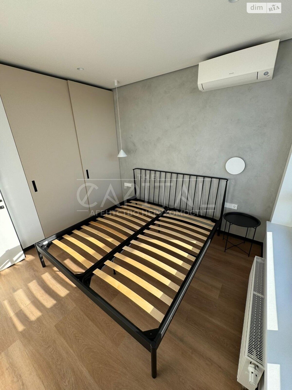 однокімнатна квартира в Києві, район Голосіїв, на просп. Голосіївський 76 в довготривалу оренду помісячно фото 1