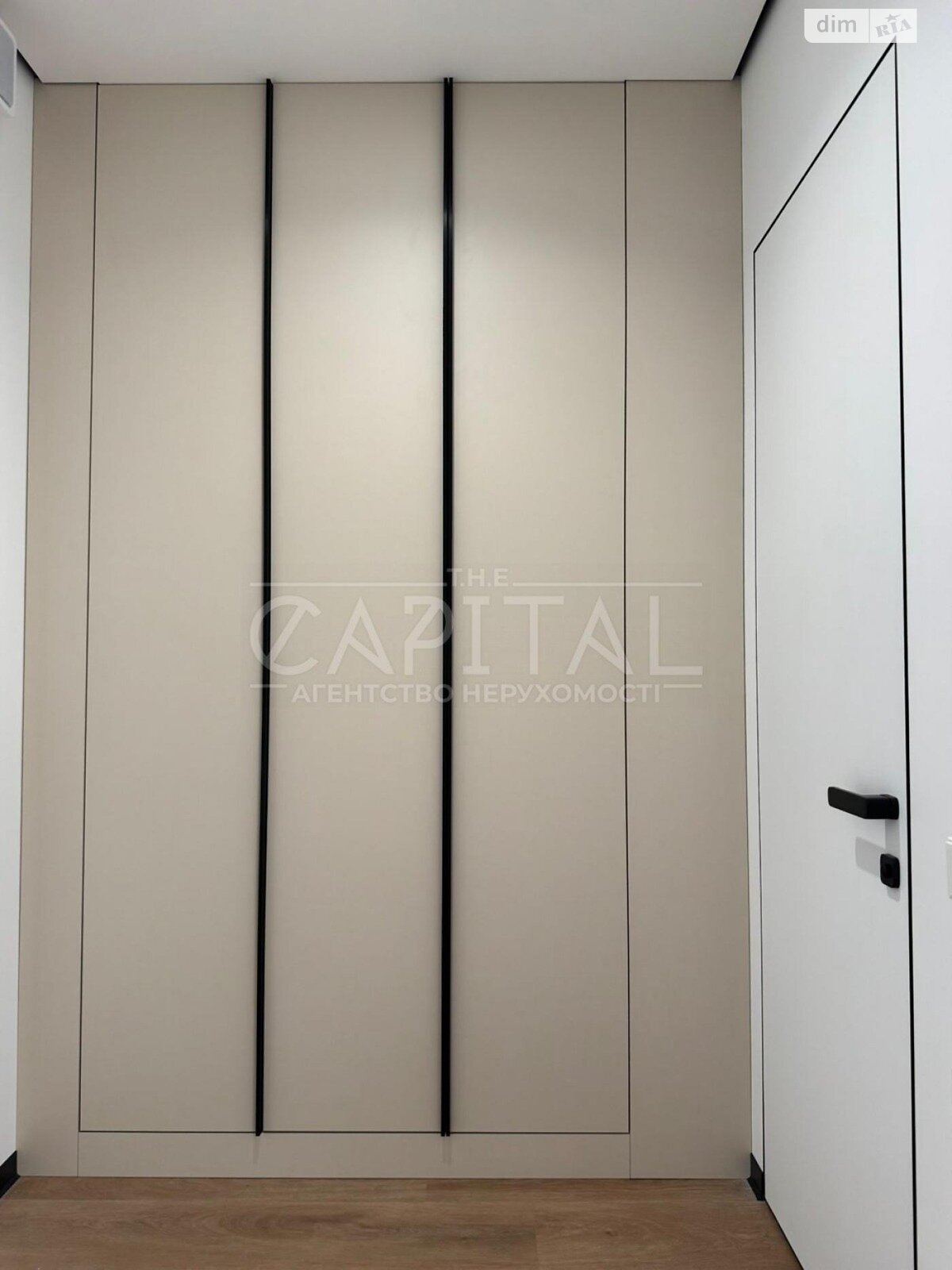 однокімнатна квартира в Києві, район Голосіїв, на просп. Голосіївський 76 в довготривалу оренду помісячно фото 1