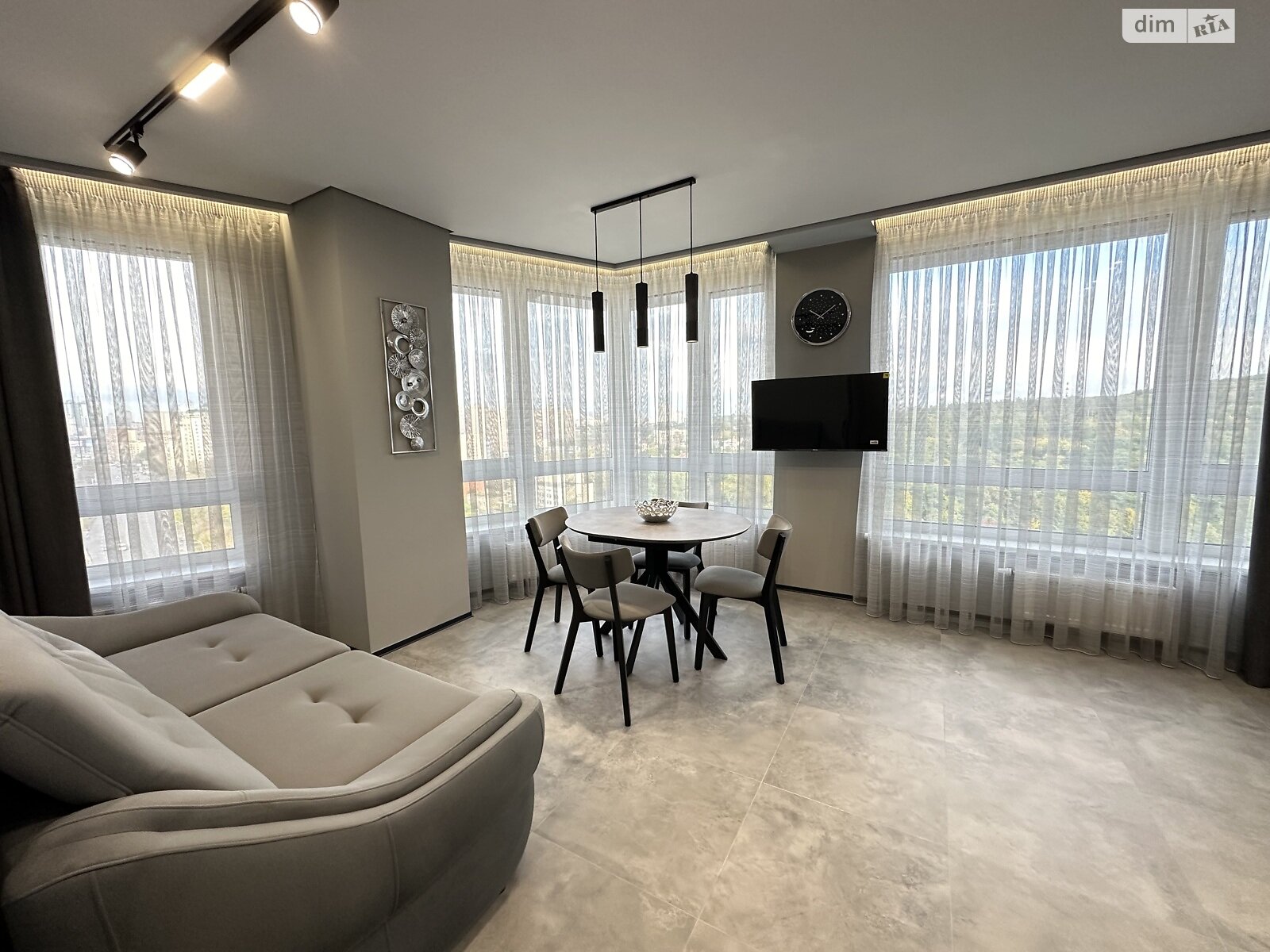 двокімнатна квартира в Києві, район Голосіїв, на просп. Голосіївський 76 в довготривалу оренду помісячно фото 1 двокімнатна квартира в Києві, район Голосіїв, на просп. Голосіївський 76 в довготривалу оренду помісячно фото 1