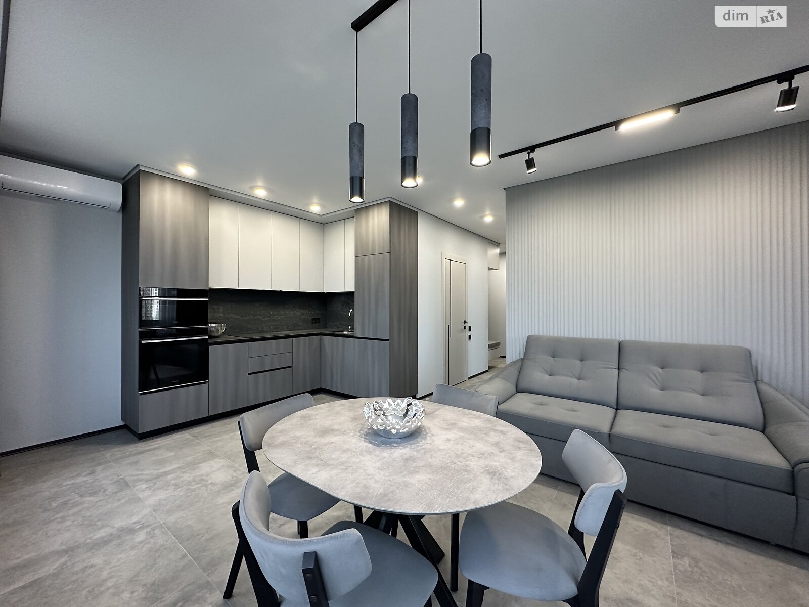 двокімнатна квартира в Києві, район Голосіїв, на просп. Голосіївський 76 в довготривалу оренду помісячно фото 1 двокімнатна квартира в Києві, район Голосіїв, на просп. Голосіївський 76 в довготривалу оренду помісячно фото 1