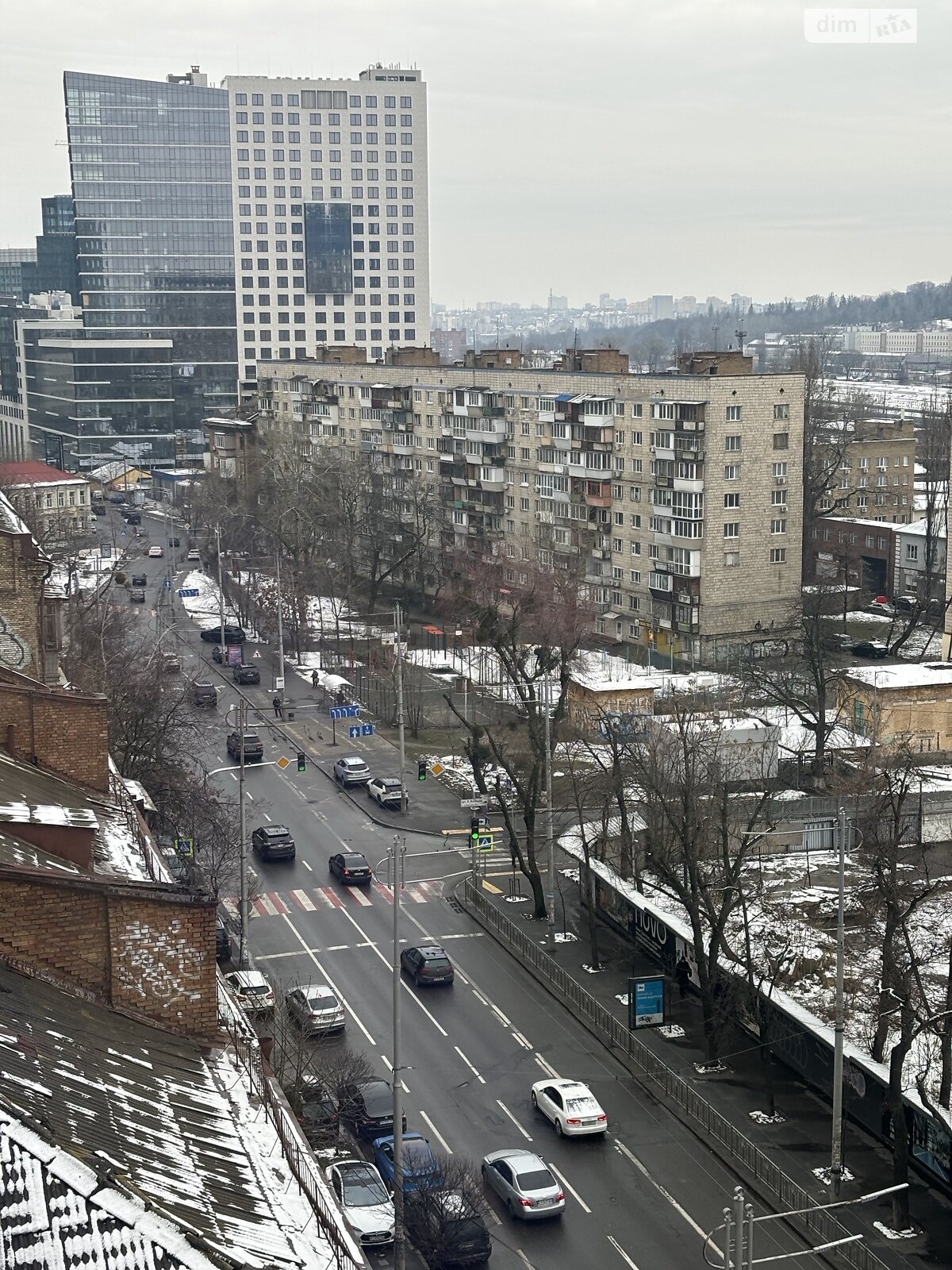 однокомнатная квартира в Киеве, район Голосеев, на ул. Жилянская 68 в аренду на долгий срок помесячно фото 1