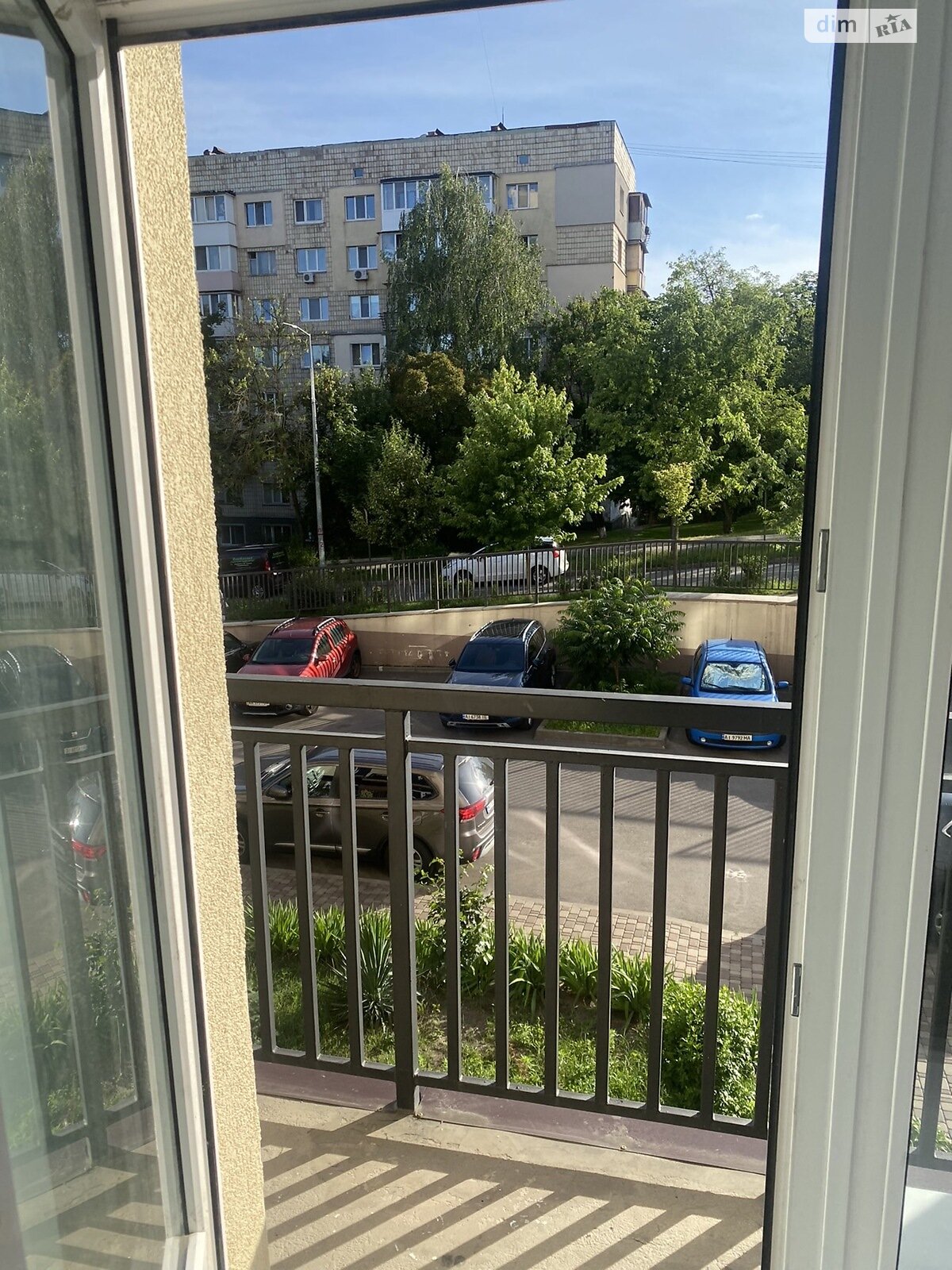 однокімнатна квартира в Києві, район Голосіїв, на пров. Коломийський 6 в довготривалу оренду помісячно фото 1 однокімнатна квартира в Києві, район Голосіїв, на пров. Коломийський 6 в довготривалу оренду помісячно фото 1