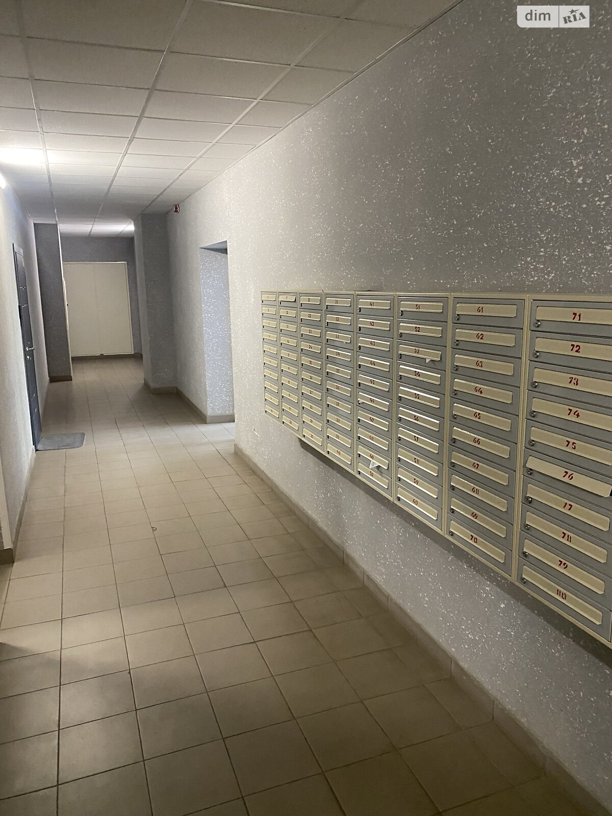 однокімнатна квартира в Києві, район Голосіїв, на пров. Коломийський 6 в довготривалу оренду помісячно фото 1 однокімнатна квартира в Києві, район Голосіїв, на пров. Коломийський 6 в довготривалу оренду помісячно фото 1