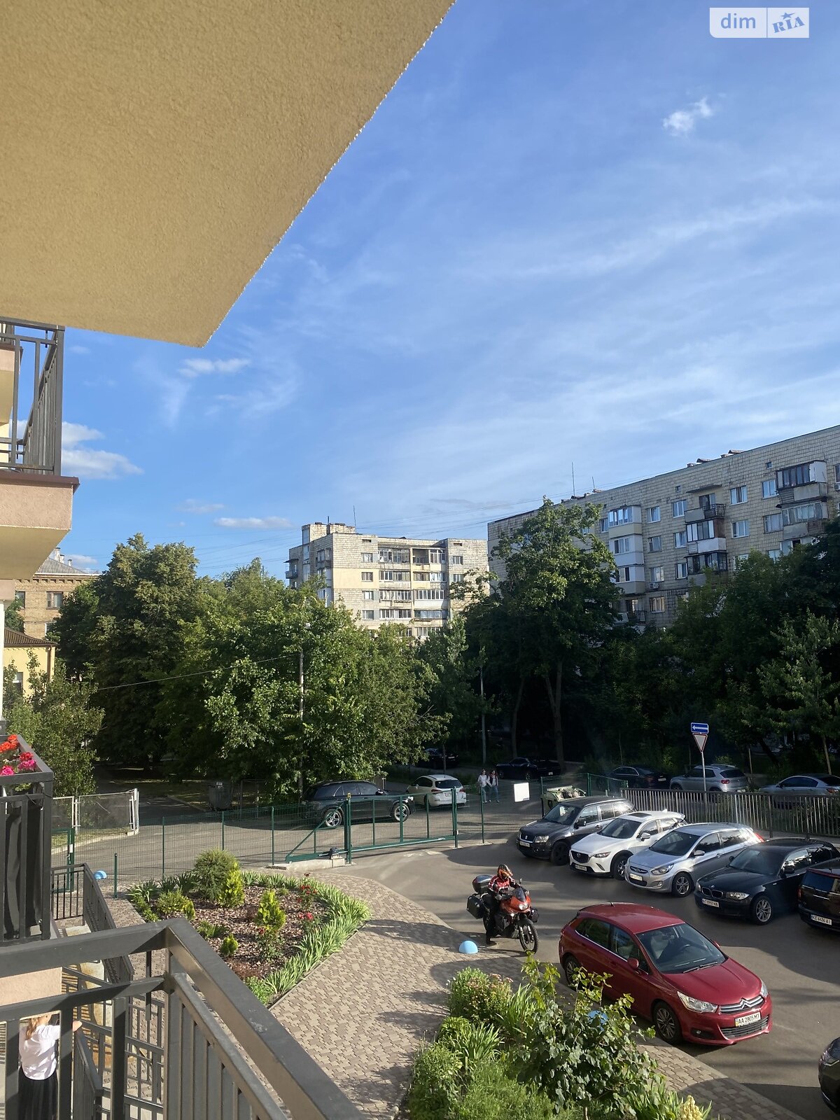 однокімнатна квартира в Києві, район Голосіїв, на пров. Коломийський 6 в довготривалу оренду помісячно фото 1 однокімнатна квартира в Києві, район Голосіїв, на пров. Коломийський 6 в довготривалу оренду помісячно фото 1