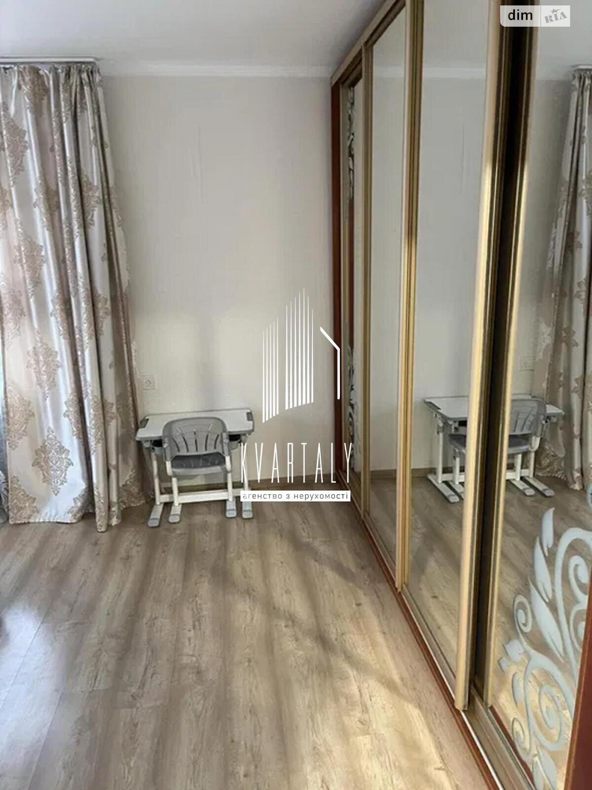 двокімнатна квартира в Києві, район Голосіїв, на пров. Леопольда Ященка 4 в довготривалу оренду помісячно фото 1 двокімнатна квартира в Києві, район Голосіїв, на пров. Леопольда Ященка 4 в довготривалу оренду помісячно фото 1