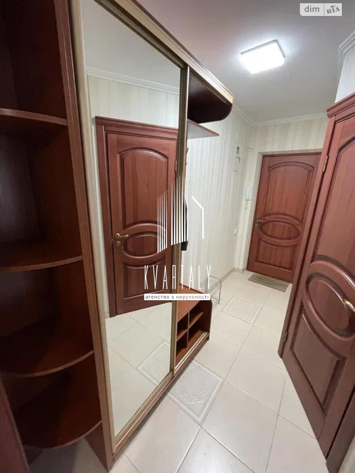 двокімнатна квартира в Києві, район Голосіїв, на пров. Леопольда Ященка 4 в довготривалу оренду помісячно фото 1 двокімнатна квартира в Києві, район Голосіїв, на пров. Леопольда Ященка 4 в довготривалу оренду помісячно фото 1