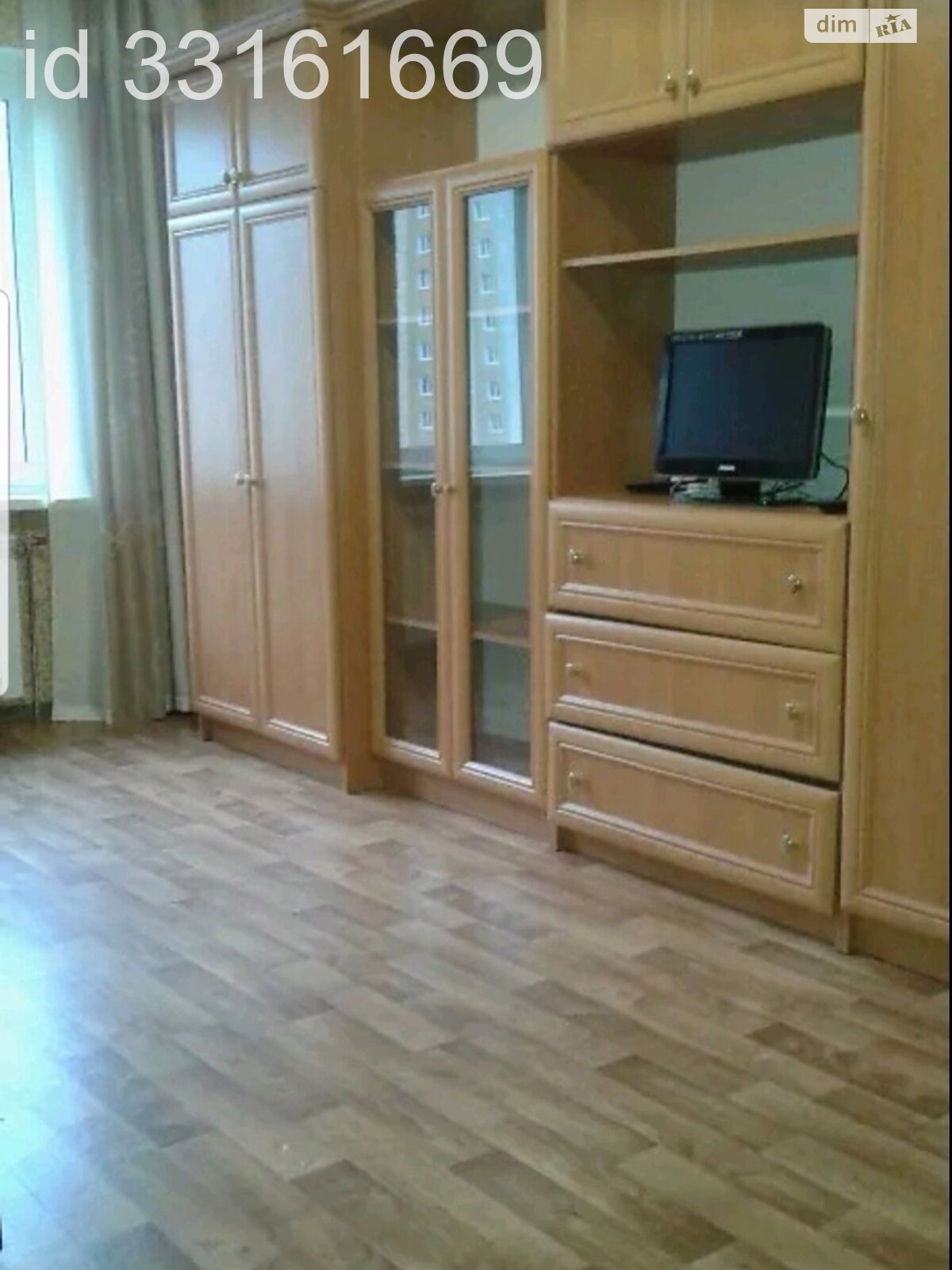 шестикімнатна квартира в Києві, район Голосіїв, на вул. Михайла Максимовича 9 в довготривалу оренду помісячно фото 1 шестикімнатна квартира в Києві, район Голосіїв, на вул. Михайла Максимовича 9 в довготривалу оренду помісячно фото 1