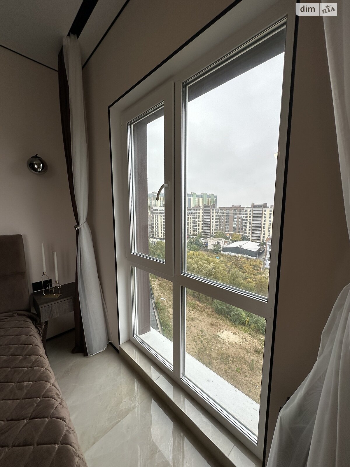 однокомнатная квартира в Киеве, район Голосеев, на ул. Михаила Максимовича 28К в аренду на долгий срок помесячно фото 1 однокомнатная квартира в Киеве, район Голосеев, на ул. Михаила Максимовича 28К в аренду на долгий срок помесячно фото 1