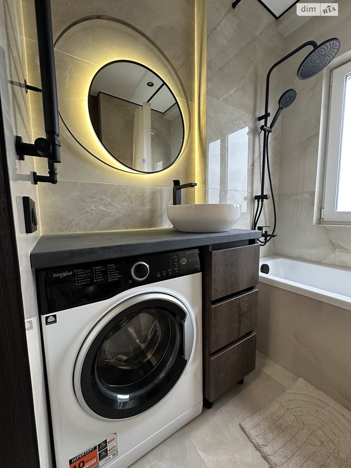 однокомнатная квартира в Киеве, район Голосеев, на ул. Михаила Максимовича 28К в аренду на долгий срок помесячно фото 1 однокомнатная квартира в Киеве, район Голосеев, на ул. Михаила Максимовича 28К в аренду на долгий срок помесячно фото 1