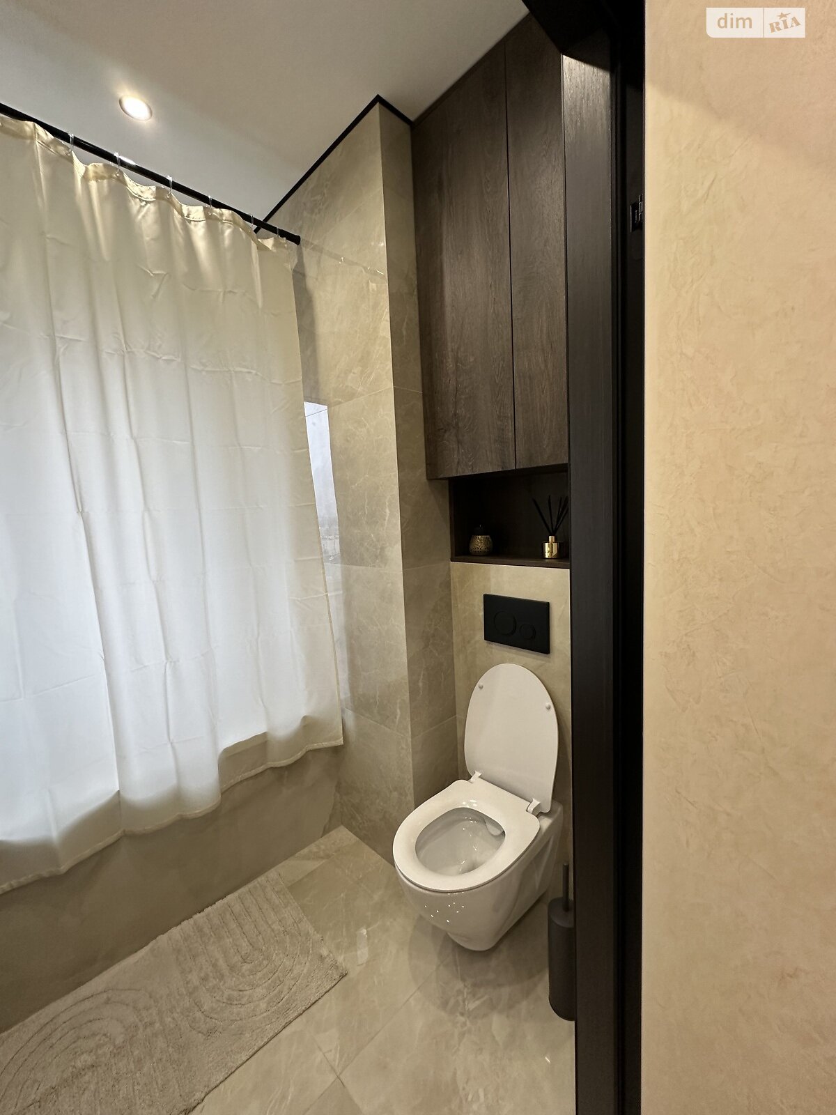 однокомнатная квартира в Киеве, район Голосеев, на ул. Михаила Максимовича 28К в аренду на долгий срок помесячно фото 1 однокомнатная квартира в Киеве, район Голосеев, на ул. Михаила Максимовича 28К в аренду на долгий срок помесячно фото 1