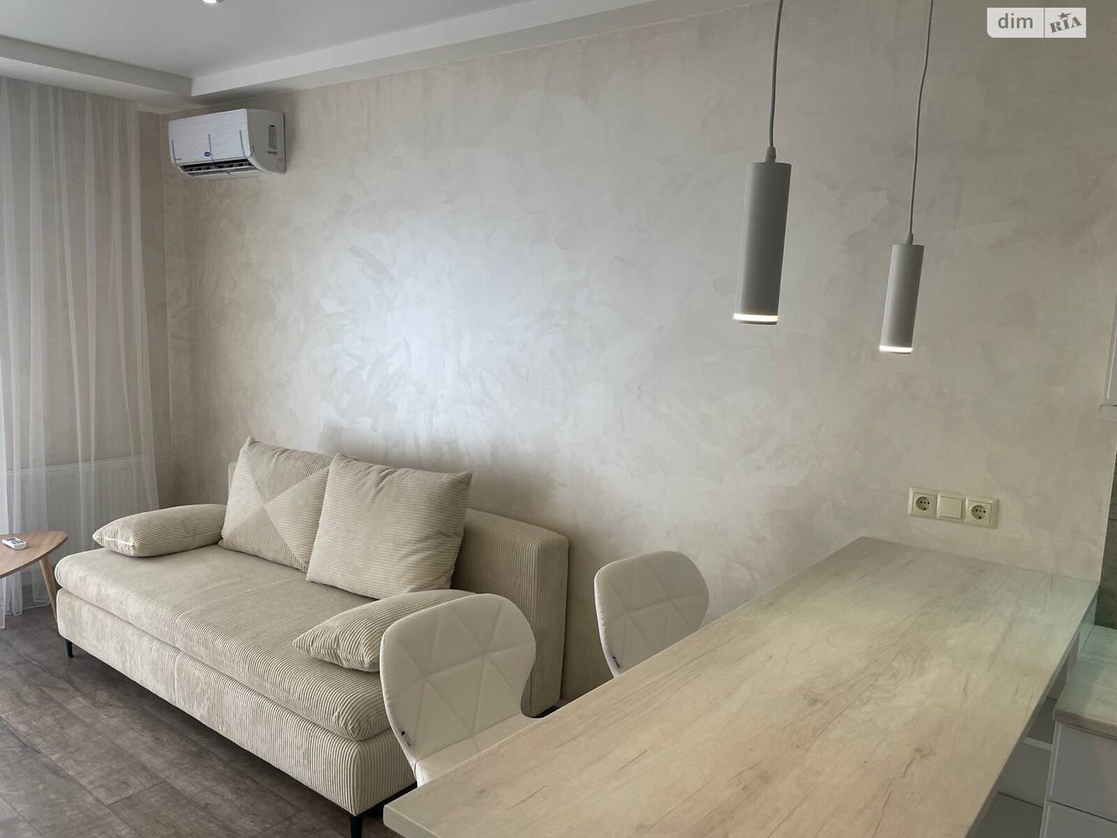 однокомнатная квартира в Киеве, район Голосеев, на ул. Михаила Максимовича 24В в аренду на долгий срок помесячно фото 1