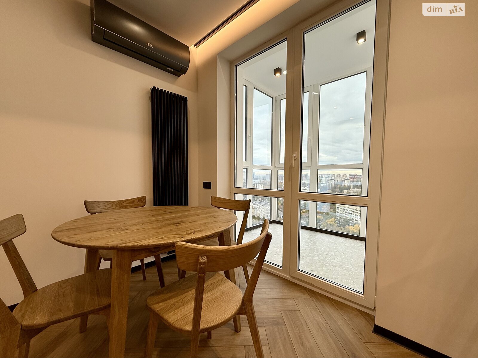 однокомнатная квартира в Киеве, район Голосеев, на ул. Юлии Здановской 28А в аренду на долгий срок помесячно фото 1