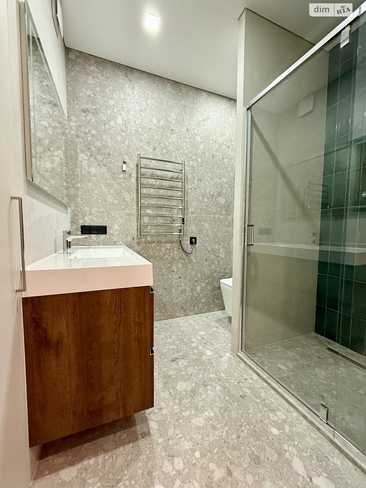 однокомнатная квартира в Киеве, район Голосеев, на ул. Юлии Здановской 28А в аренду на долгий срок помесячно фото 1