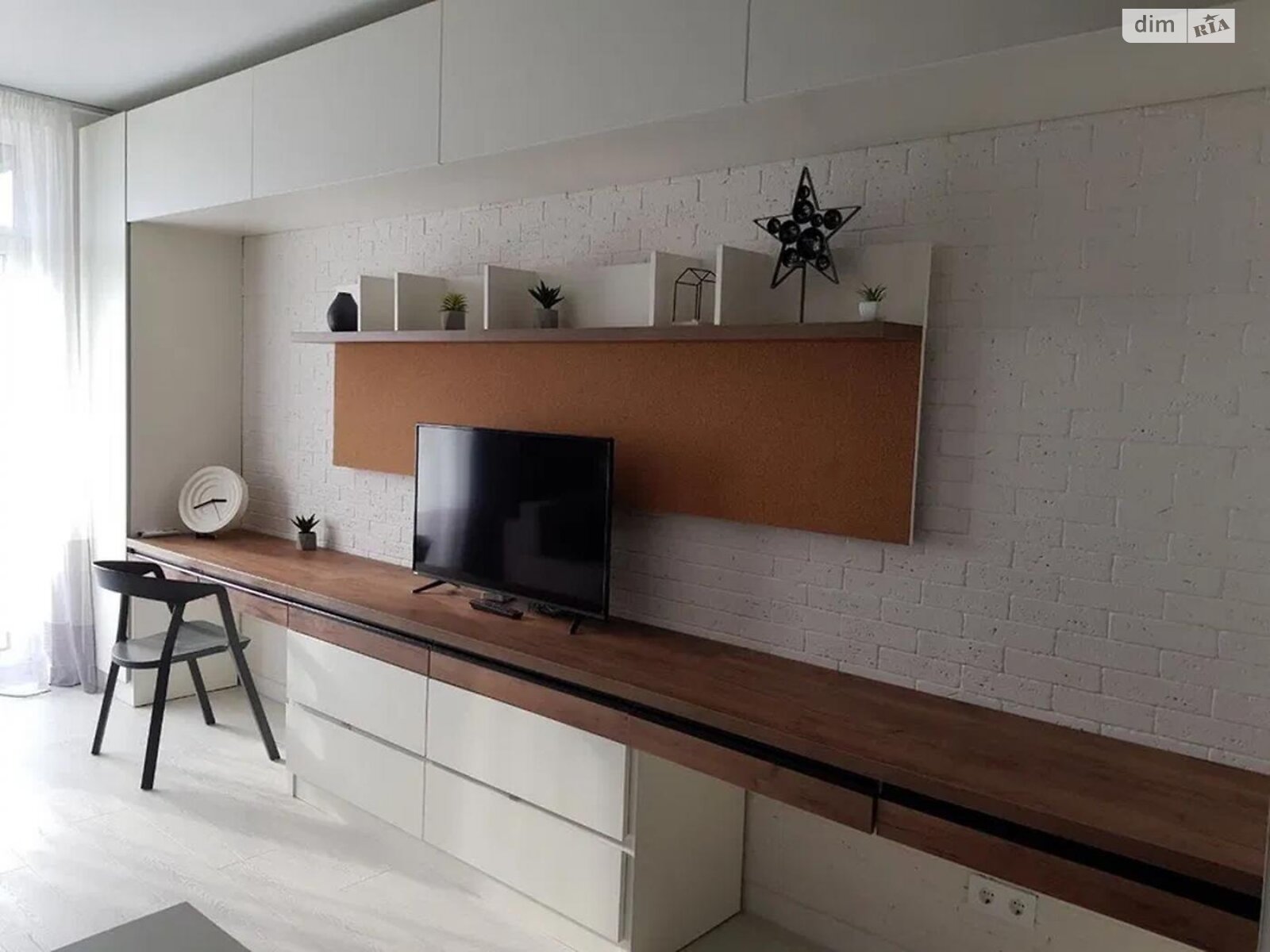 однокомнатная квартира в Киеве, район Голосеев, на ул. Васильковская 100А в аренду на долгий срок помесячно фото 1