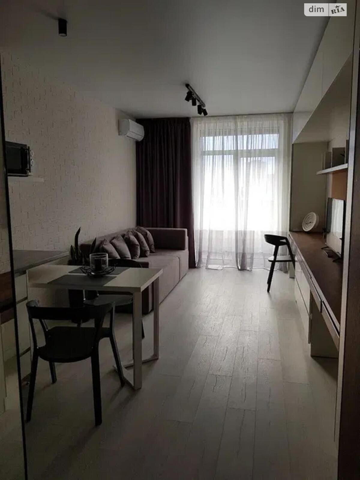 однокомнатная квартира в Киеве, район Голосеев, на ул. Васильковская 100А в аренду на долгий срок помесячно фото 1