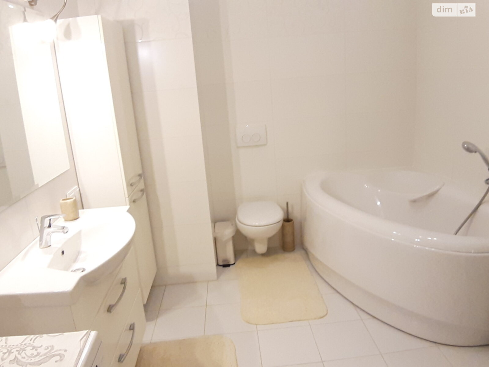 двухкомнатная квартира в Киеве, район Голосеев, на ул. Юлии Здановской 73Г в аренду на долгий срок помесячно фото 1