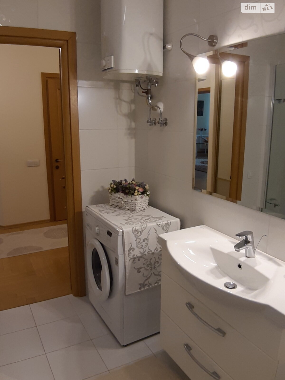 двухкомнатная квартира в Киеве, район Голосеев, на ул. Юлии Здановской 73Г в аренду на долгий срок помесячно фото 1