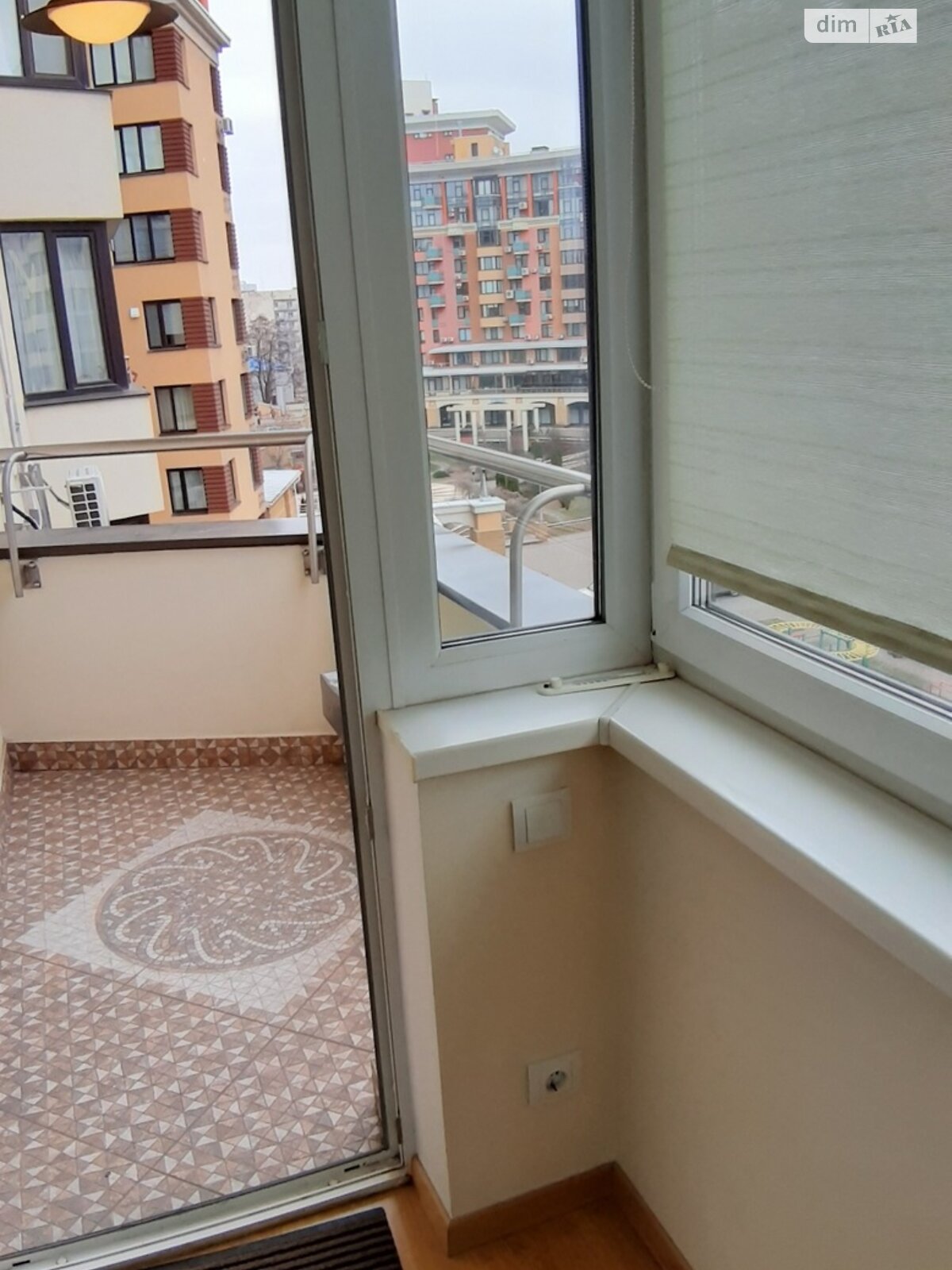 двухкомнатная квартира в Киеве, район Голосеев, на ул. Юлии Здановской 73Г в аренду на долгий срок помесячно фото 1