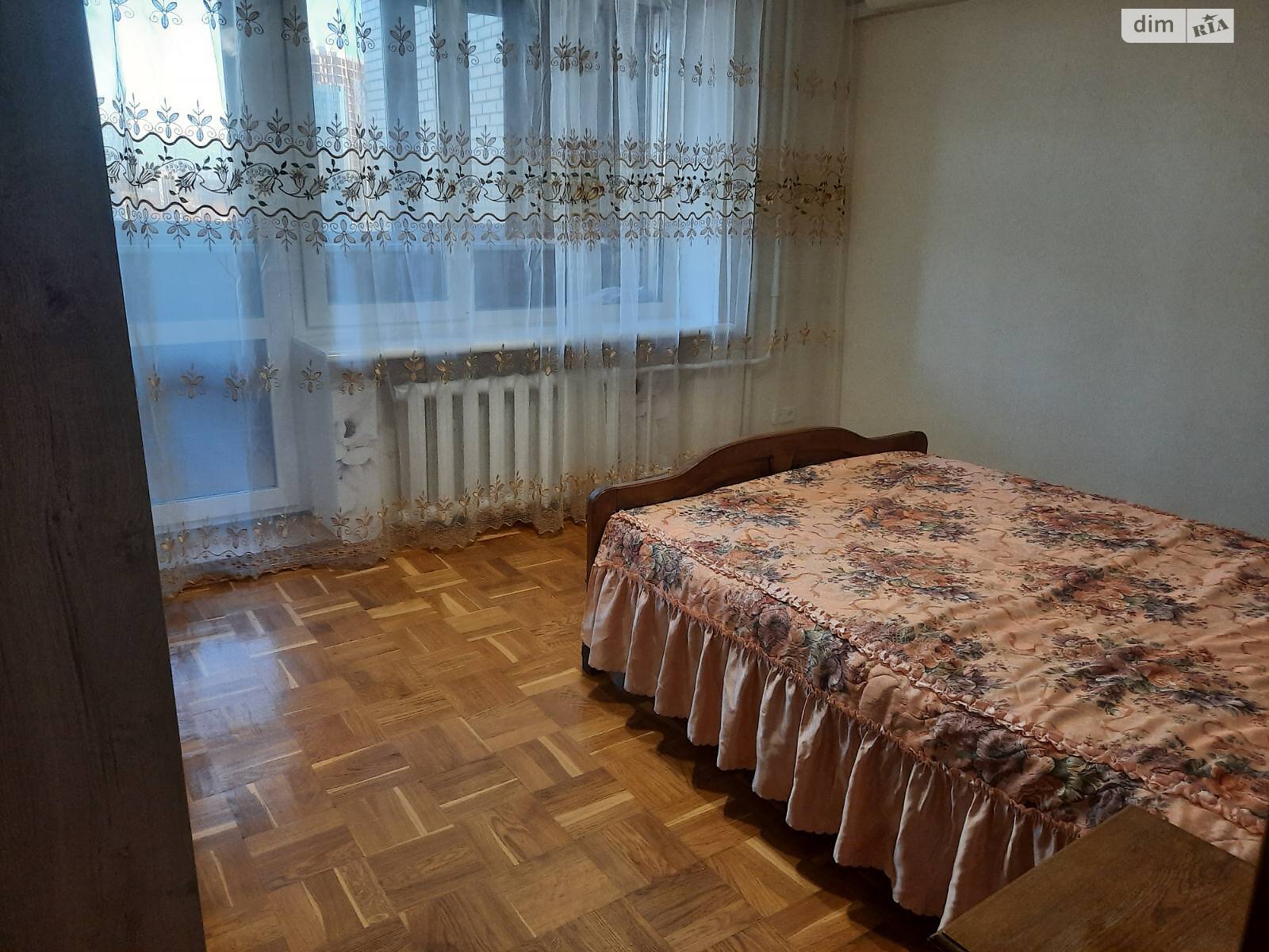 трикімнатна квартира в Києві, район Голосіївський, на вул. Антоновича 103А в довготривалу оренду помісячно фото 1 трикімнатна квартира в Києві, район Голосіївський, на вул. Антоновича 103А в довготривалу оренду помісячно фото 1
