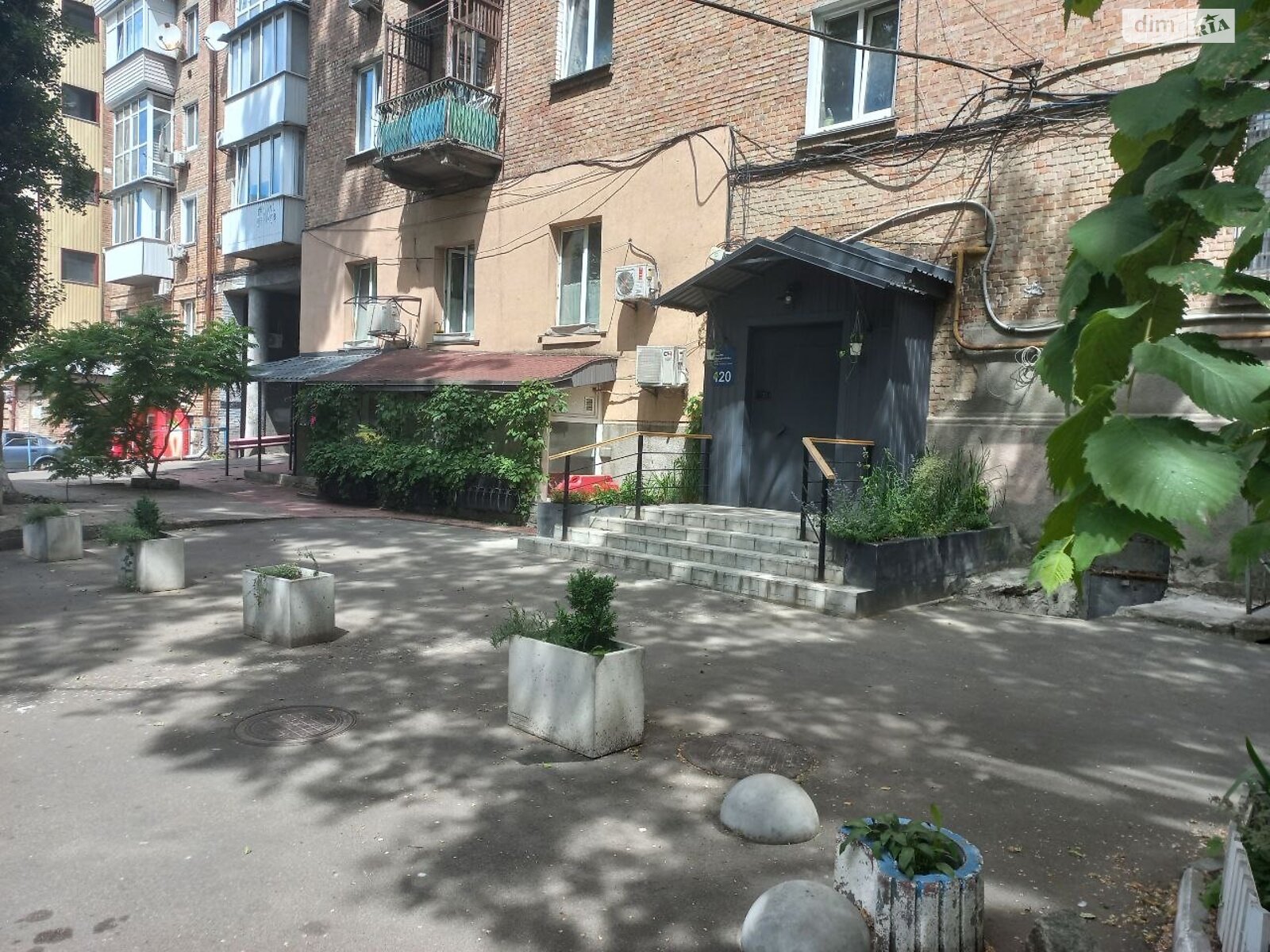двокімнатна квартира з ремонтом в Києві, район Печерський, на вул. Велика Васильківська 120 в довготривалу оренду помісячно фото 1 двокімнатна квартира з ремонтом в Києві, район Печерський, на вул. Велика Васильківська 120 в довготривалу оренду помісячно фото 1