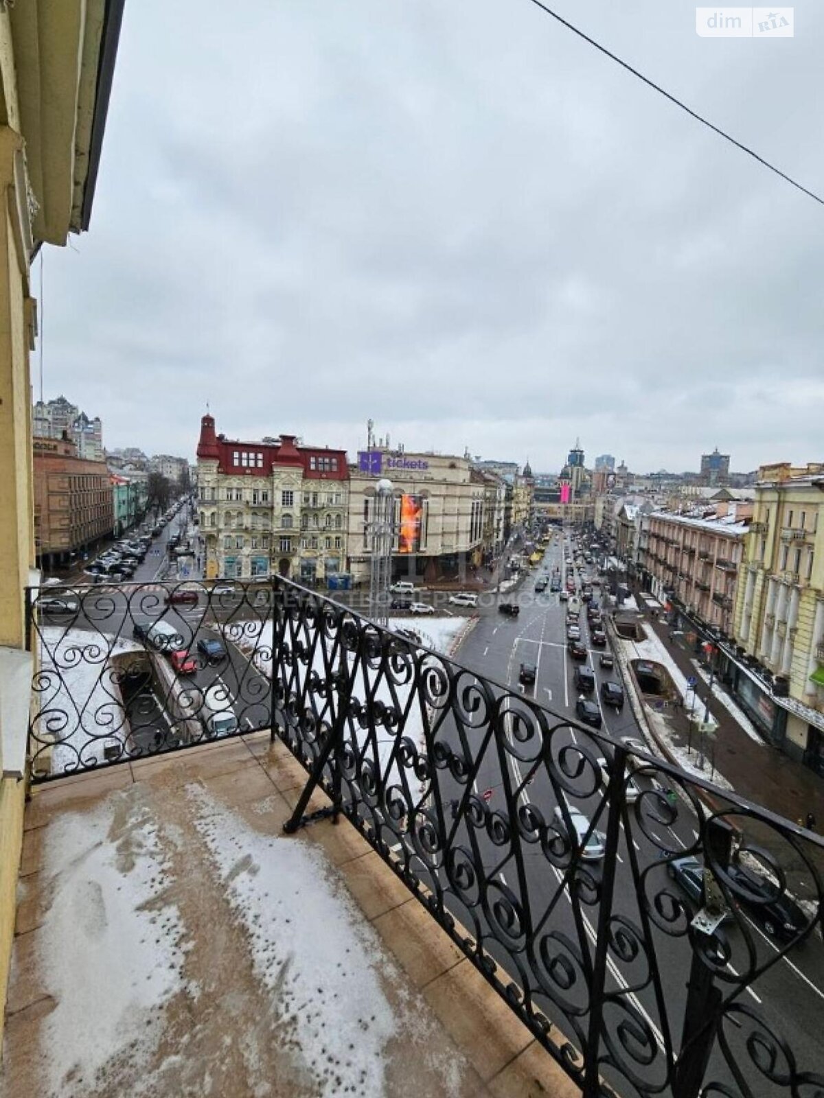 чотирикімнатна квартира в Києві, район Голосіївський, на вул. Велика Васильківська 26 в довготривалу оренду помісячно фото 1 чотирикімнатна квартира в Києві, район Голосіївський, на вул. Велика Васильківська 26 в довготривалу оренду помісячно фото 1