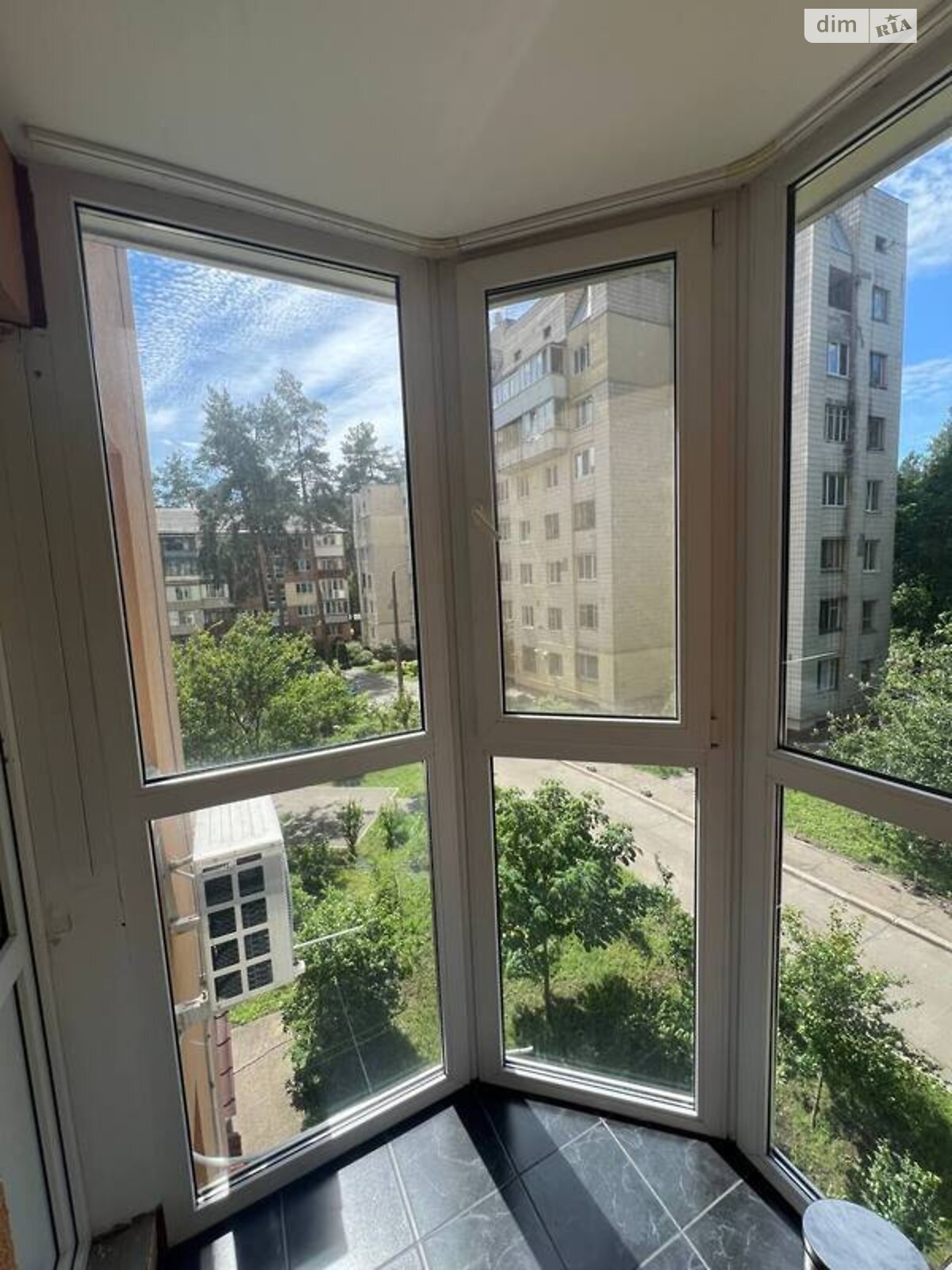 однокімнатна квартира в Києві, район Голосіївський, на вул. Конча-Заспинська 16 в довготривалу оренду помісячно фото 1 однокімнатна квартира в Києві, район Голосіївський, на вул. Конча-Заспинська 16 в довготривалу оренду помісячно фото 1