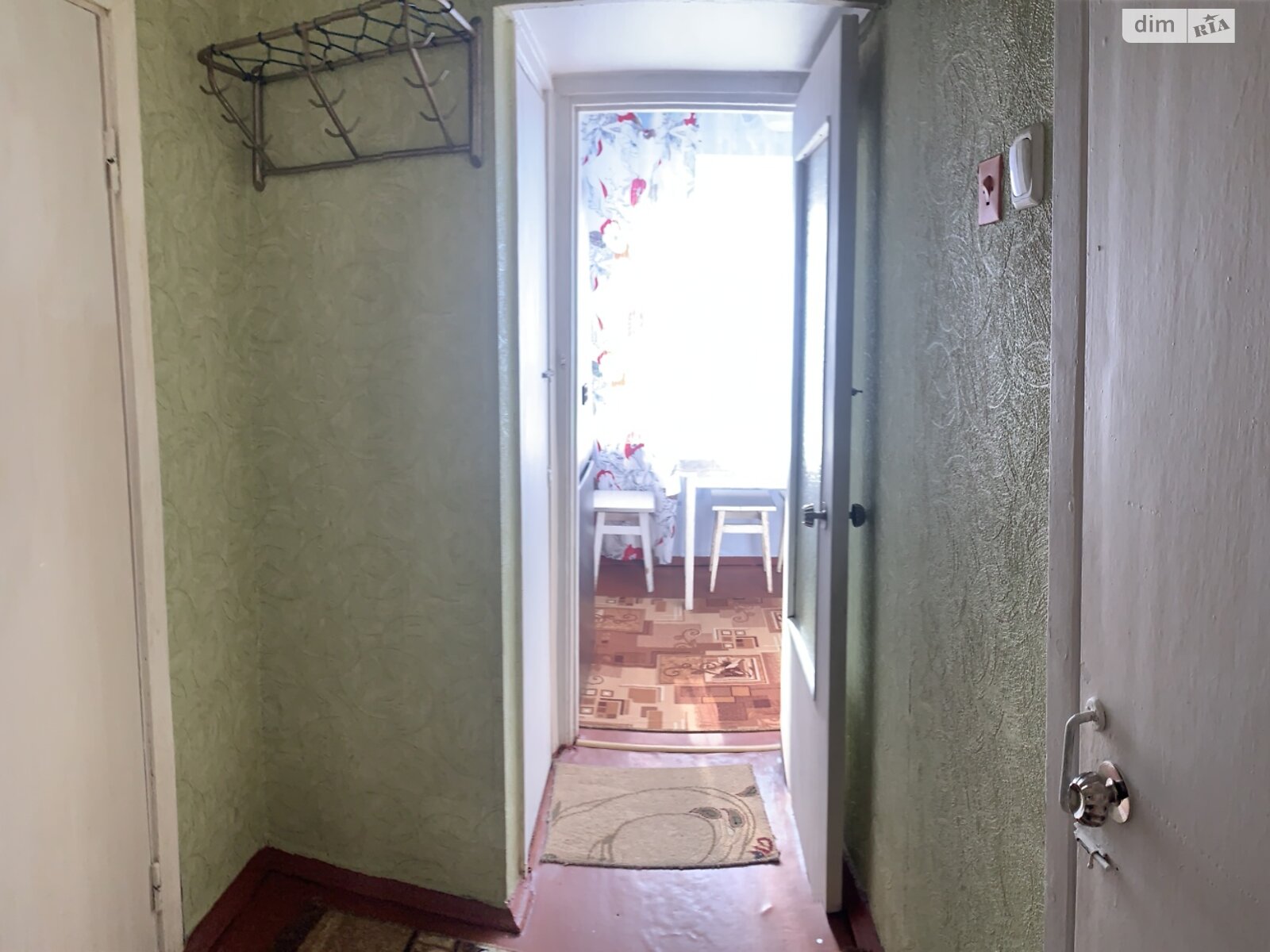 однокомнатная квартира в Киеве, район Голосеевский, на ул. Голосеевская 5 в аренду на долгий срок помесячно фото 1 однокомнатная квартира в Киеве, район Голосеевский, на ул. Голосеевская 5 в аренду на долгий срок помесячно фото 1