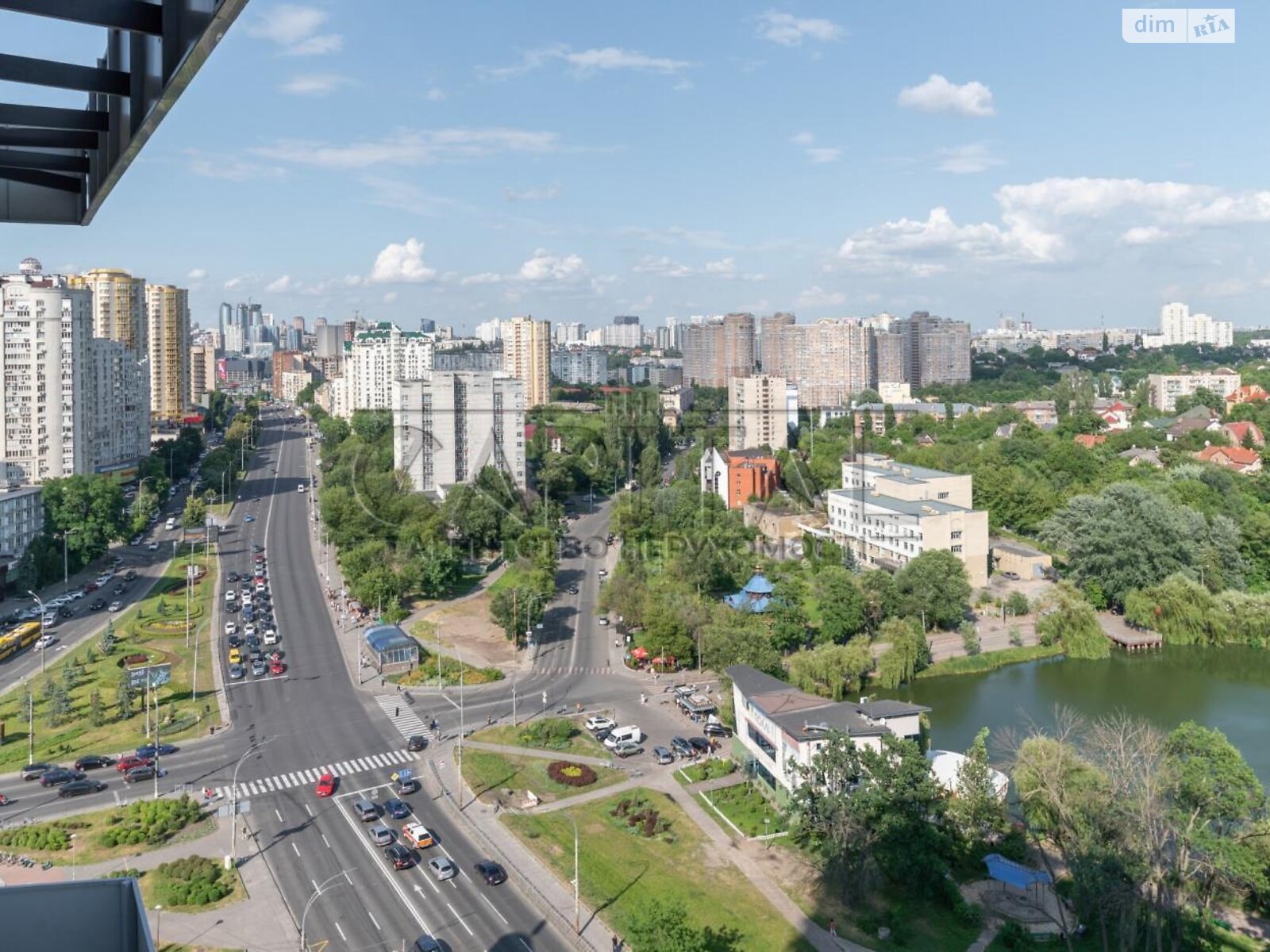 трехкомнатная квартира в Киеве, район Голосеевский, на просп. Голосеевский 76 в аренду на долгий срок помесячно фото 1 трехкомнатная квартира в Киеве, район Голосеевский, на просп. Голосеевский 76 в аренду на долгий срок помесячно фото 1