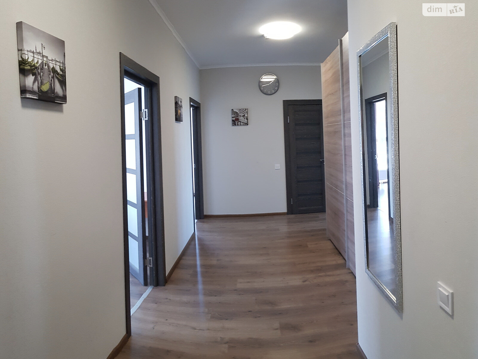 трикімнатна квартира з ремонтом в Києві, район Голосіївський, на вул. Академіка Заболотного в довготривалу оренду помісячно фото 1 трикімнатна квартира з ремонтом в Києві, район Голосіївський, на вул. Академіка Заболотного в довготривалу оренду помісячно фото 1