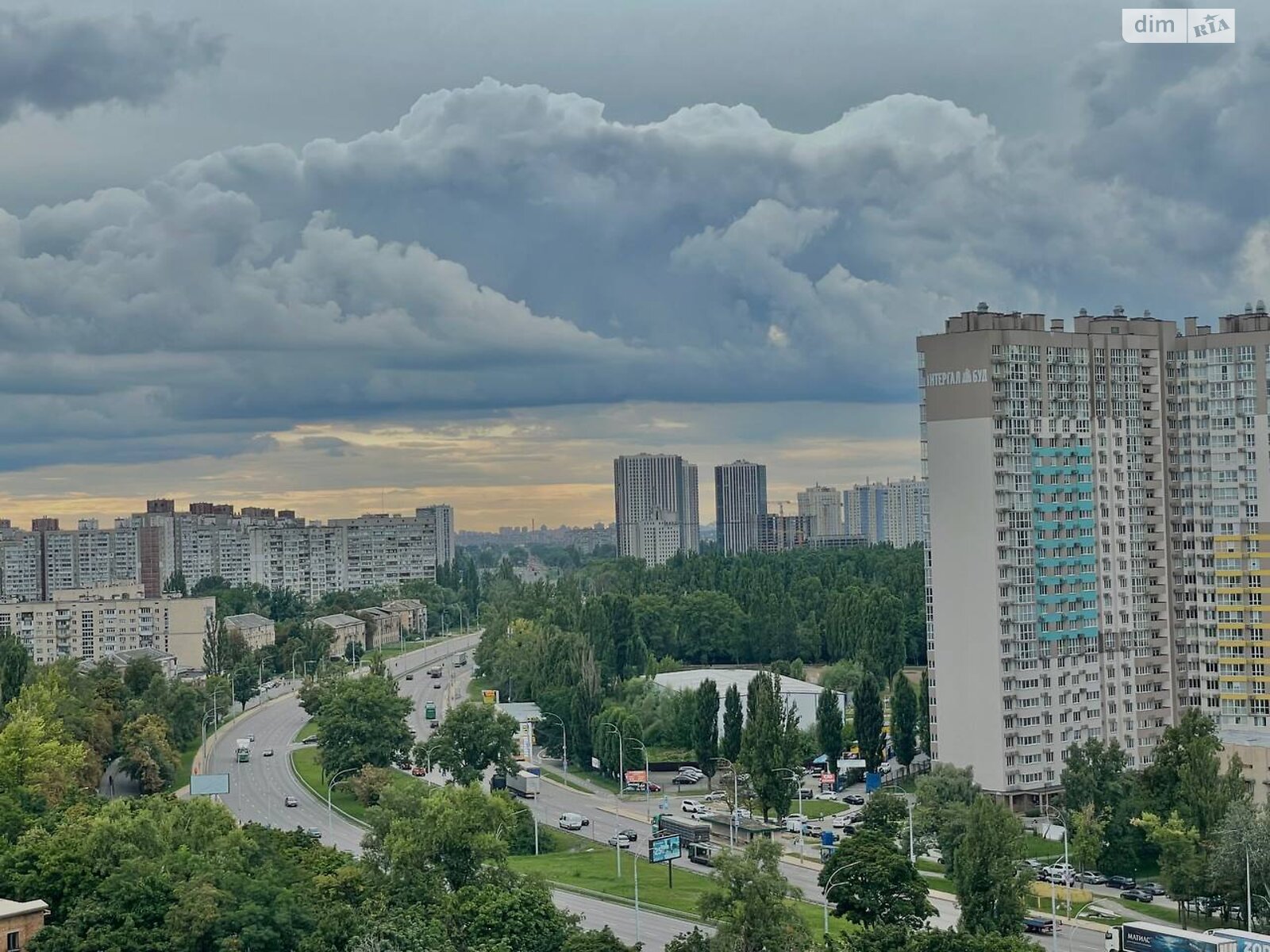 однокімнатна квартира з ремонтом в Києві, район Голосіївський, на вул. Академіка Заболотного 148В в довготривалу оренду помісячно фото 1