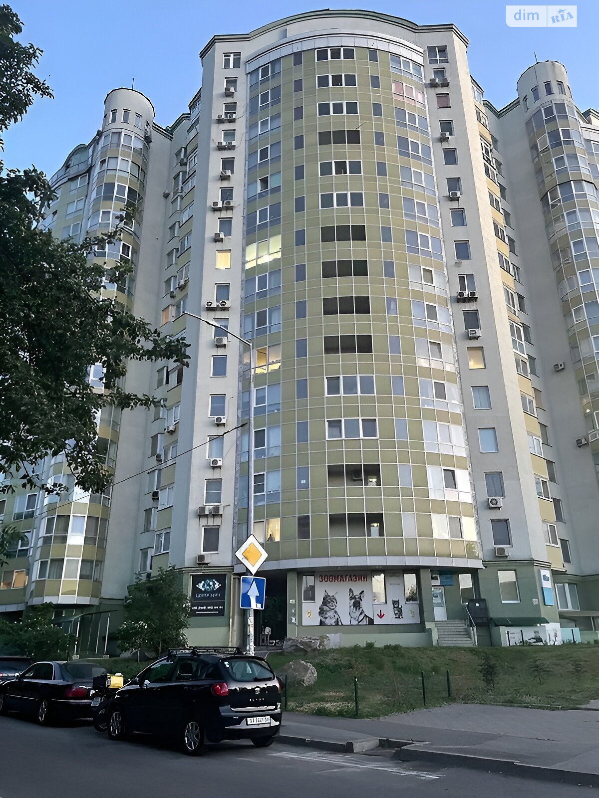 двухкомнатная квартира в Киеве, район Голосеевский, на пер. Коломыйский 17/31 в аренду на долгий срок помесячно фото 1 двухкомнатная квартира в Киеве, район Голосеевский, на пер. Коломыйский 17/31 в аренду на долгий срок помесячно фото 1