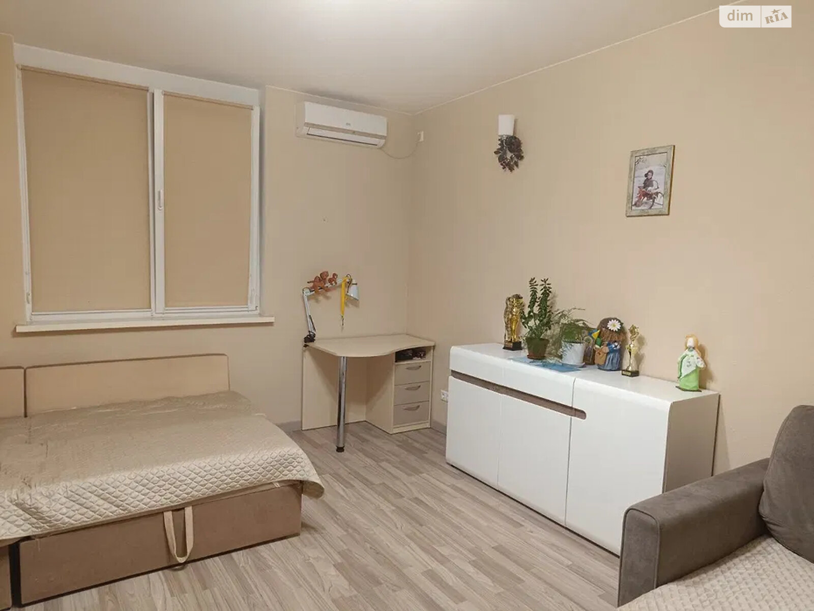 однокімнатна квартира в Києві, район Голосіївський, на вул. Композитора Мейтуса 4А в довготривалу оренду помісячно фото 1 однокімнатна квартира в Києві, район Голосіївський, на вул. Композитора Мейтуса 4А в довготривалу оренду помісячно фото 1