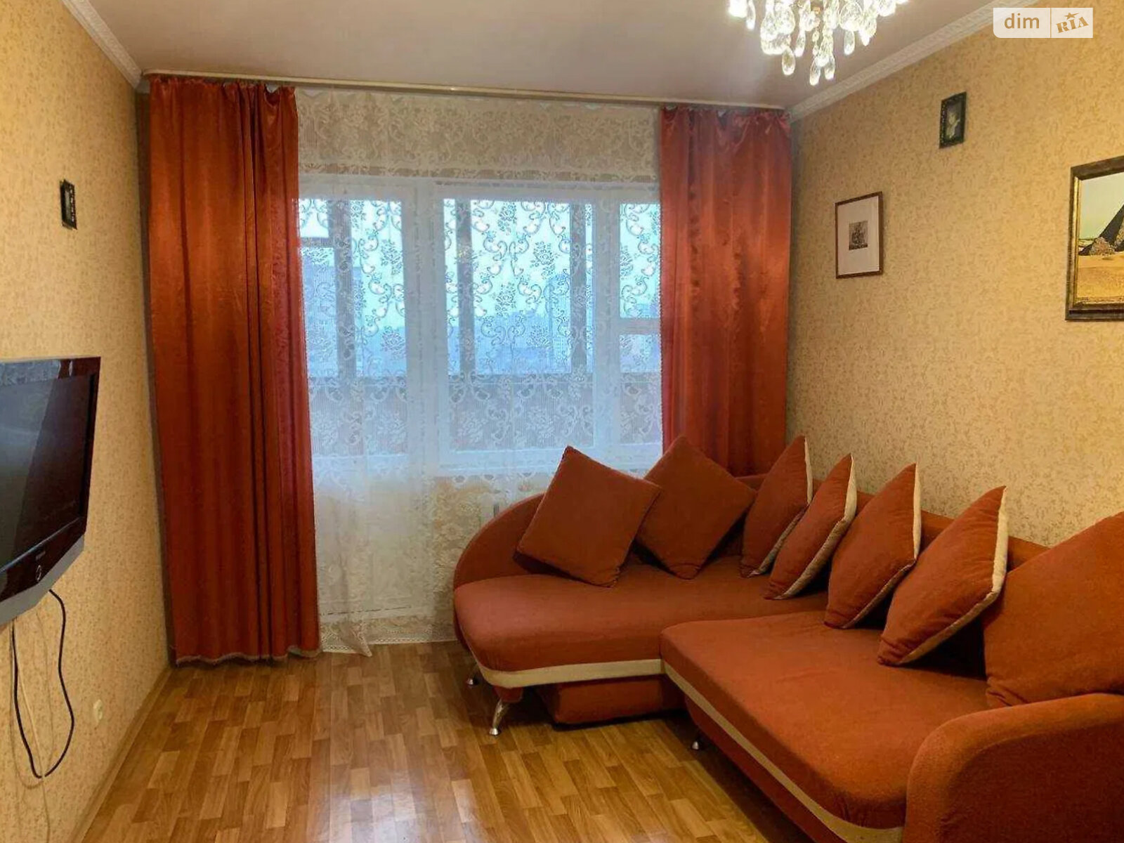 двокімнатна квартира в Києві, район Голосіївський, на вул. Лятошинського 8 в довготривалу оренду помісячно фото 1 двокімнатна квартира в Києві, район Голосіївський, на вул. Лятошинського 8 в довготривалу оренду помісячно фото 1