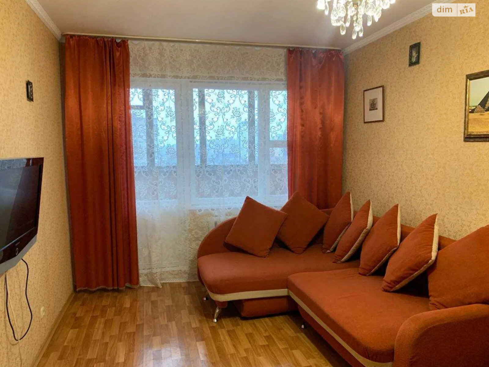 двокімнатна квартира в Києві, район Голосіївський, на вул. Лятошинського 8 в довготривалу оренду помісячно фото 1 двокімнатна квартира в Києві, район Голосіївський, на вул. Лятошинського 8 в довготривалу оренду помісячно фото 1