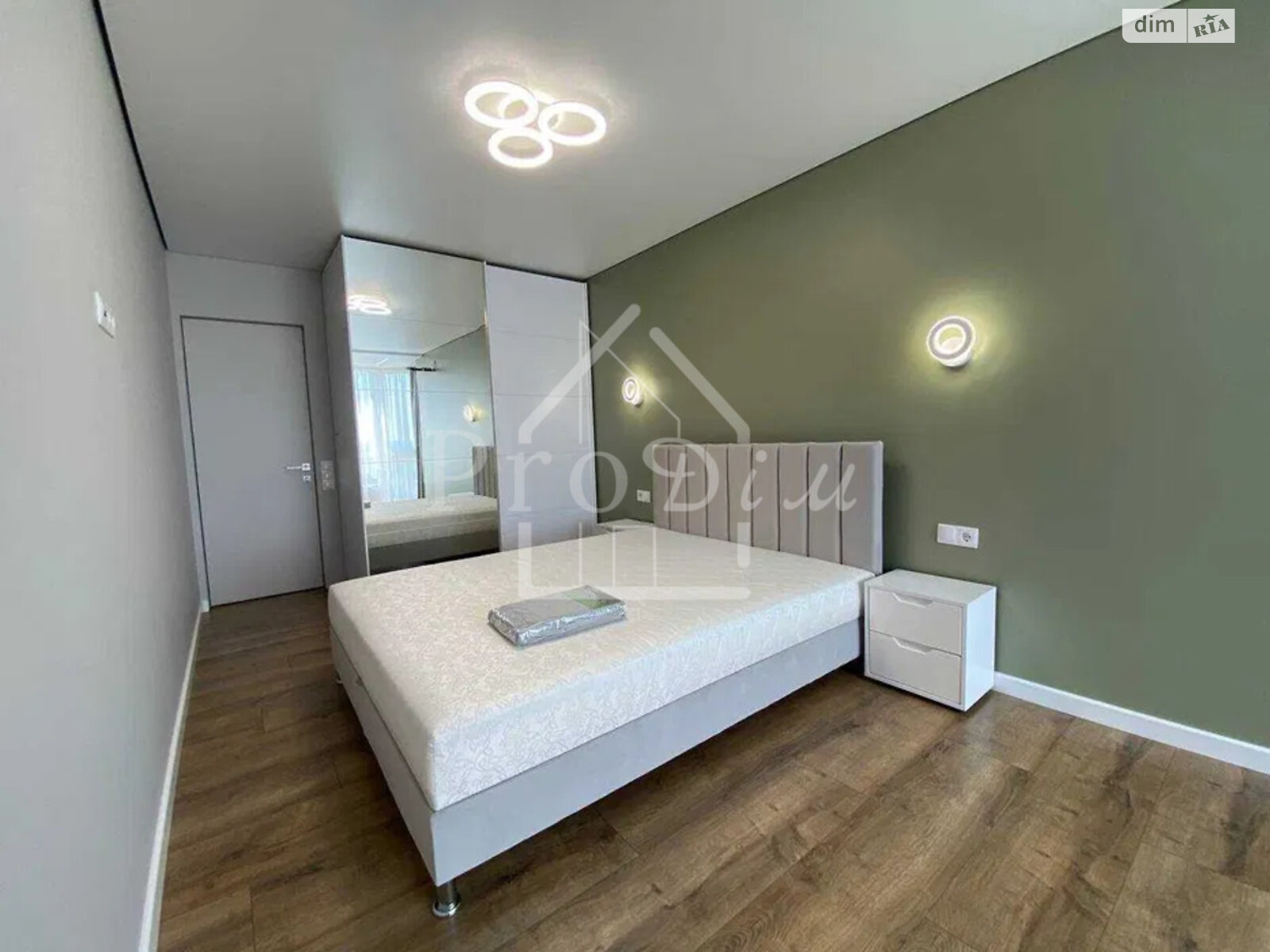 двухкомнатная квартира в Киеве, район Голосеевский, на пер. Лысогорский 20 в аренду на долгий срок помесячно фото 1 двухкомнатная квартира в Киеве, район Голосеевский, на пер. Лысогорский 20 в аренду на долгий срок помесячно фото 1