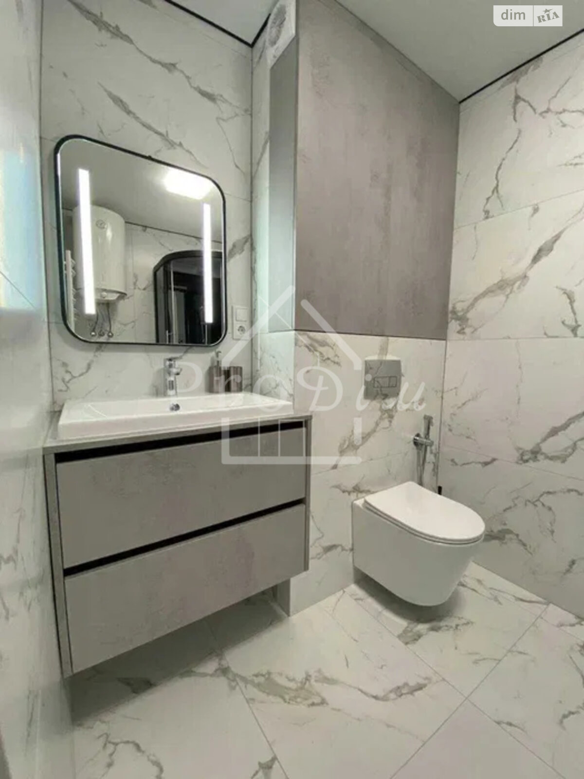 двухкомнатная квартира в Киеве, район Голосеевский, на пер. Лысогорский 20 в аренду на долгий срок помесячно фото 1 двухкомнатная квартира в Киеве, район Голосеевский, на пер. Лысогорский 20 в аренду на долгий срок помесячно фото 1