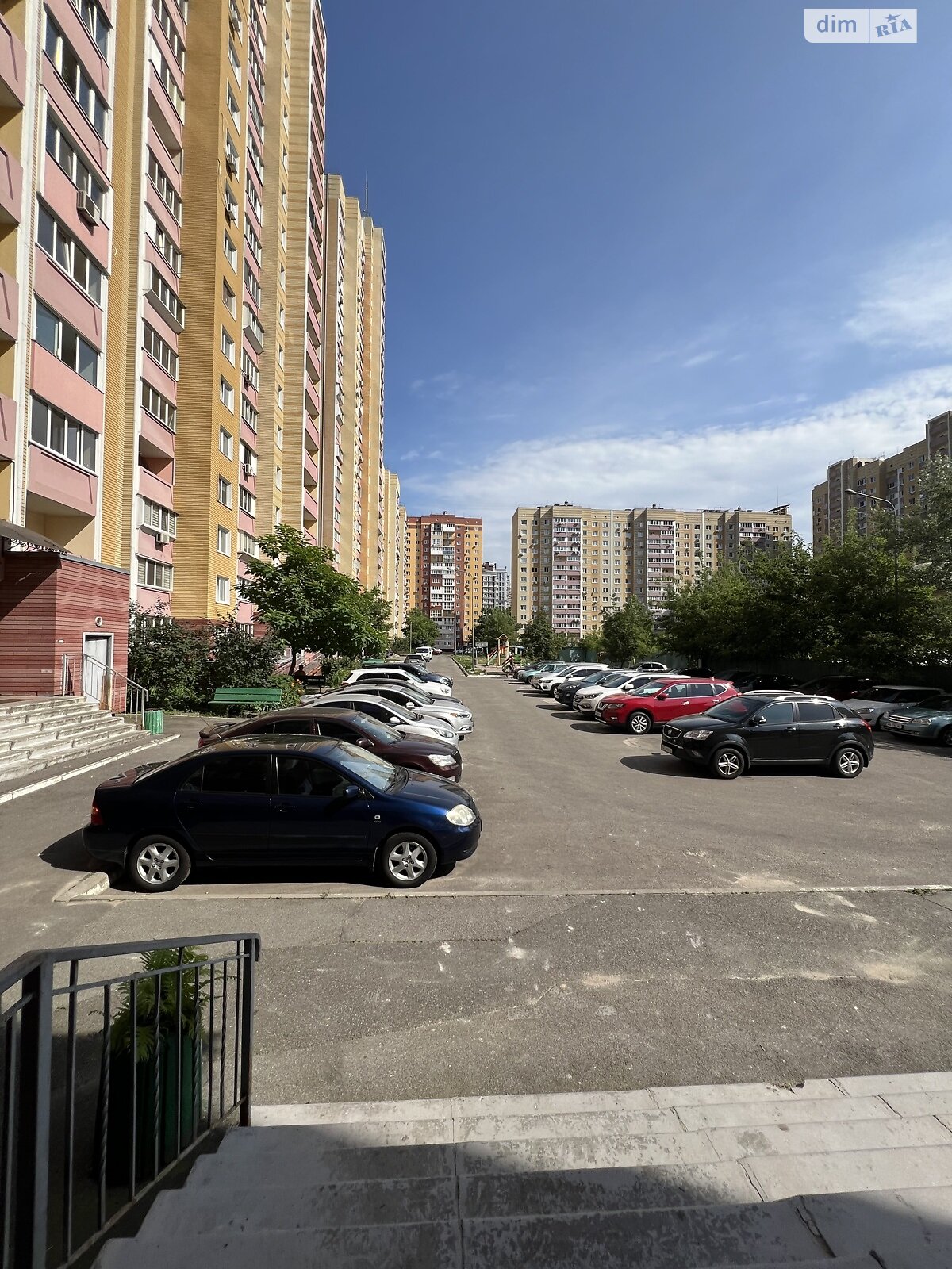 двухкомнатная квартира в Киеве, район Голосеевский, на ул. Михаила Максимовича 9В в аренду на долгий срок помесячно фото 1 двухкомнатная квартира в Киеве, район Голосеевский, на ул. Михаила Максимовича 9В в аренду на долгий срок помесячно фото 1