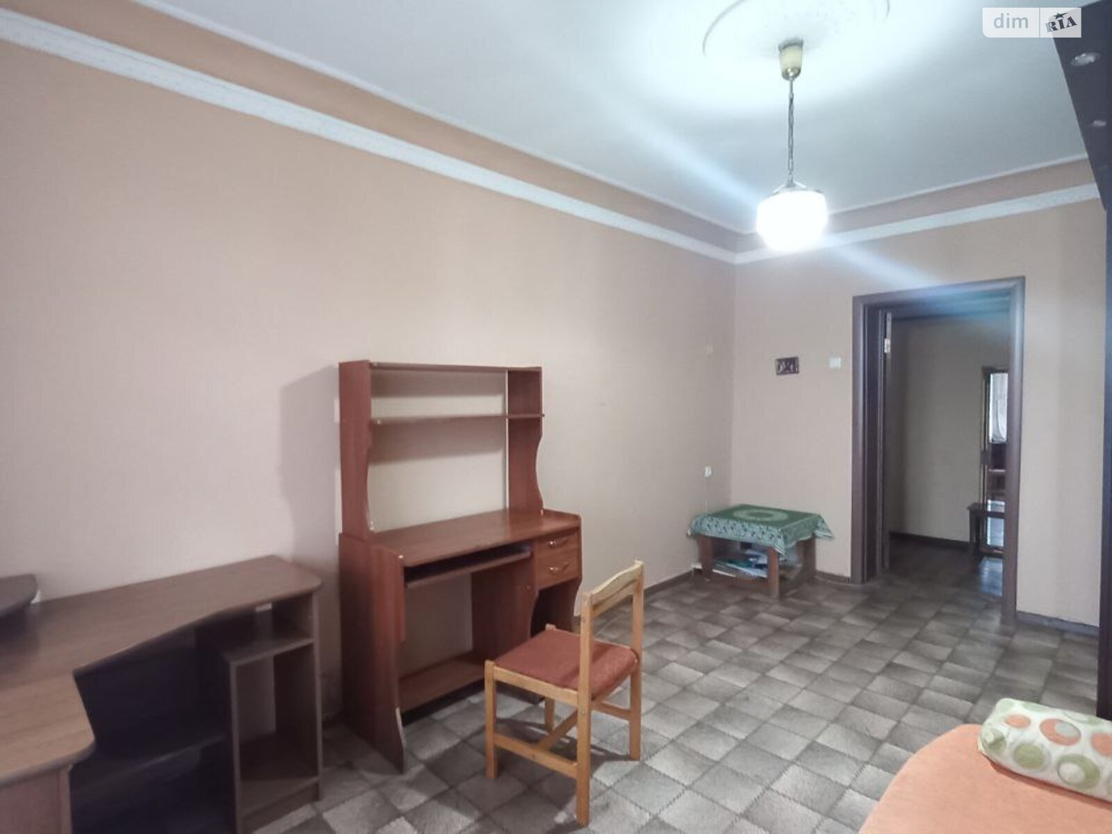 трехкомнатная квартира с мебелью в Киеве, район Голосеевский, на ул. Никольско-Ботаническая 27/29 в аренду на долгий срок помесячно фото 1 трехкомнатная квартира с мебелью в Киеве, район Голосеевский, на ул. Никольско-Ботаническая 27/29 в аренду на долгий срок помесячно фото 1