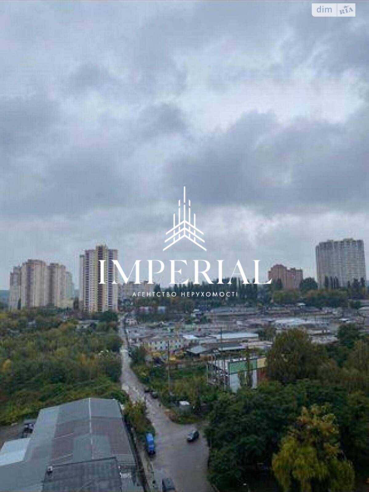 трехкомнатная квартира в Киеве, район Голосеевский, на ул. Ракетная 24 в аренду на долгий срок помесячно фото 1